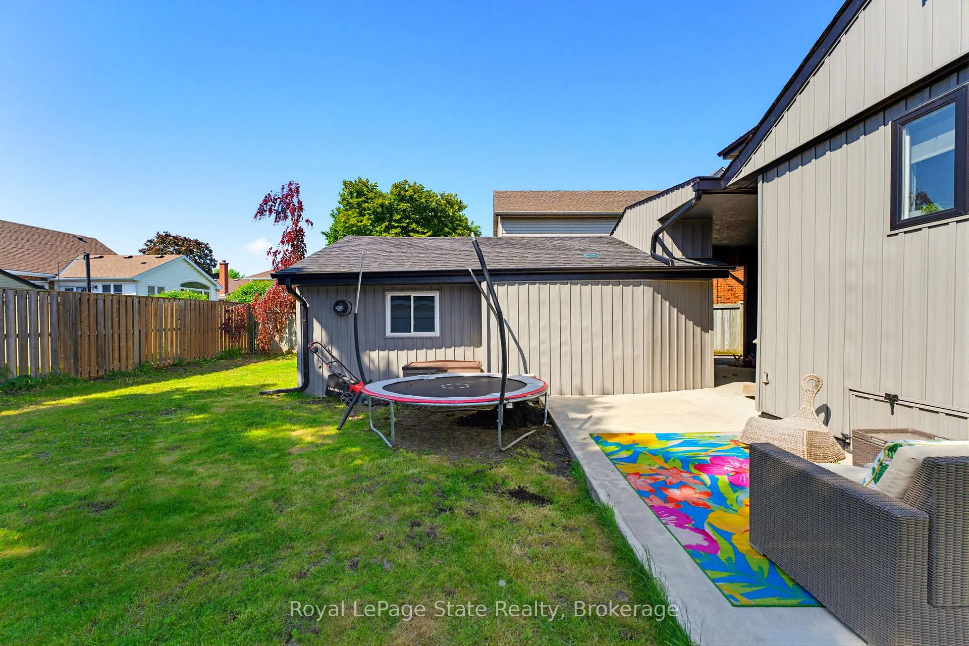 Photo 40 of 91 First Street N, Hamilton, Stoney Creek — HOMEH