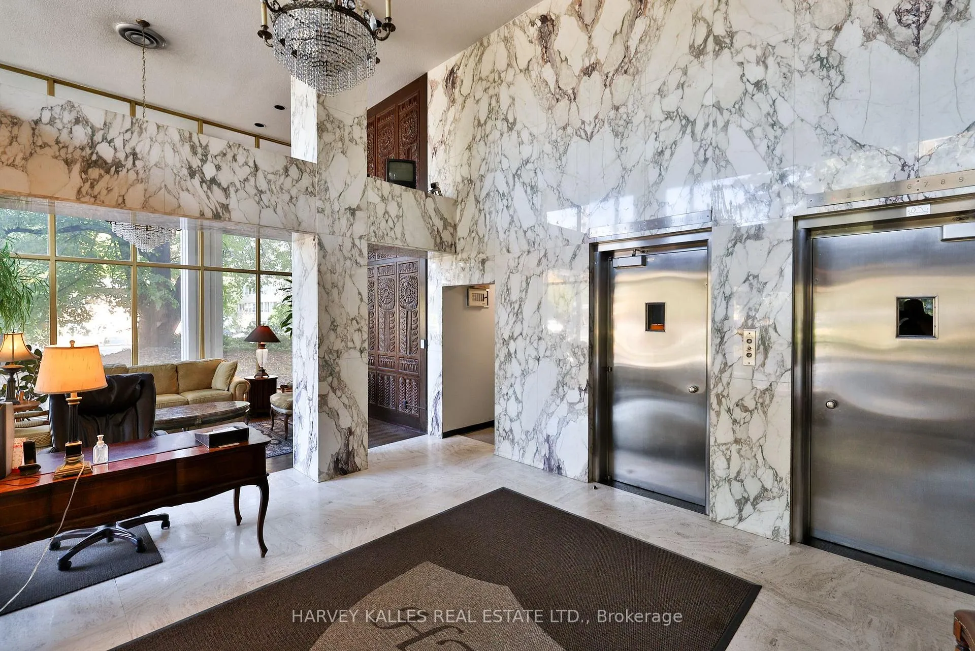 Photo 3 of Unit 1001, 2600 Bathurst Street, Toronto, Englemount-Lawrence — HOMEH