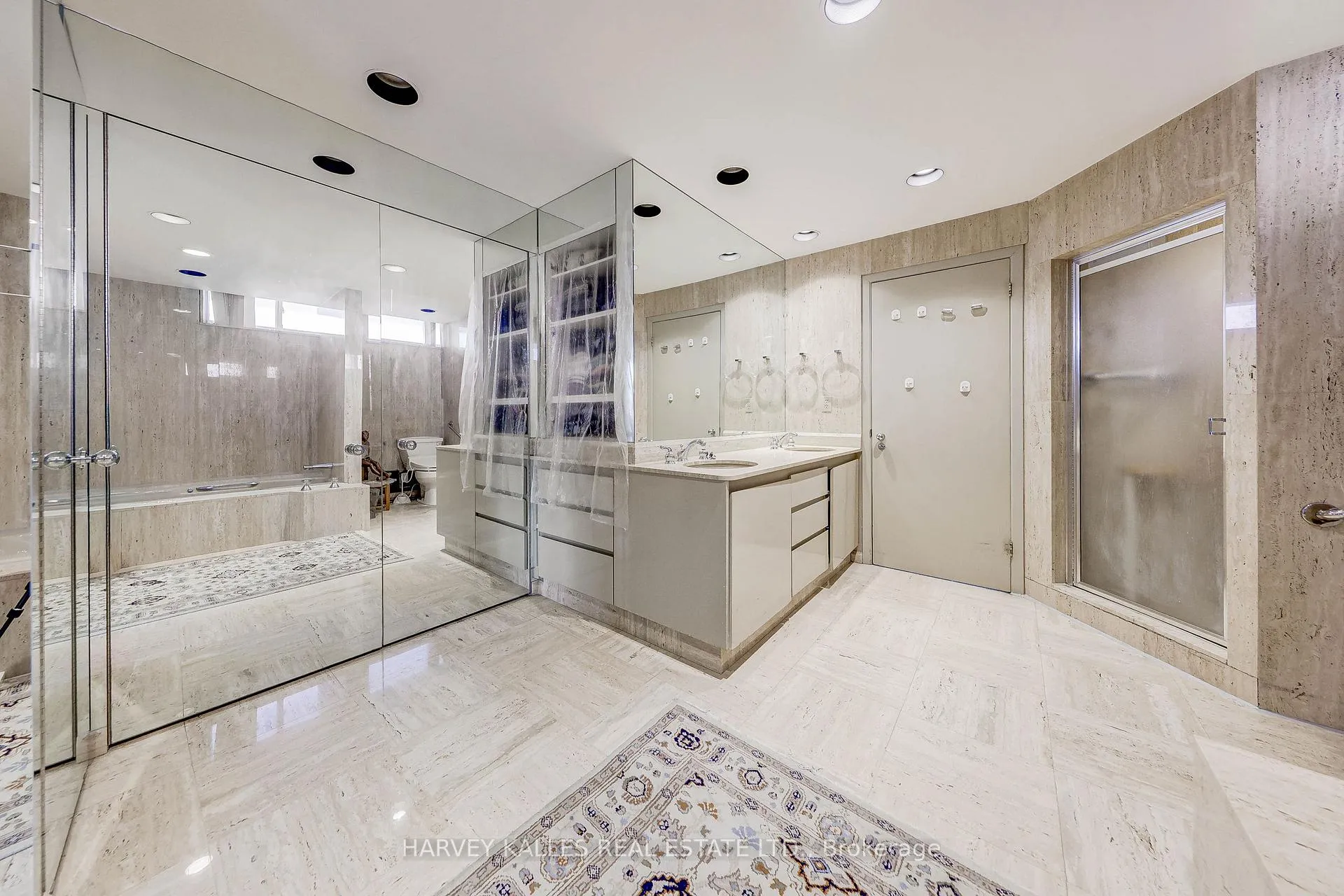 Photo 20 of Unit 1001, 2600 Bathurst Street, Toronto, Englemount-Lawrence — HOMEH