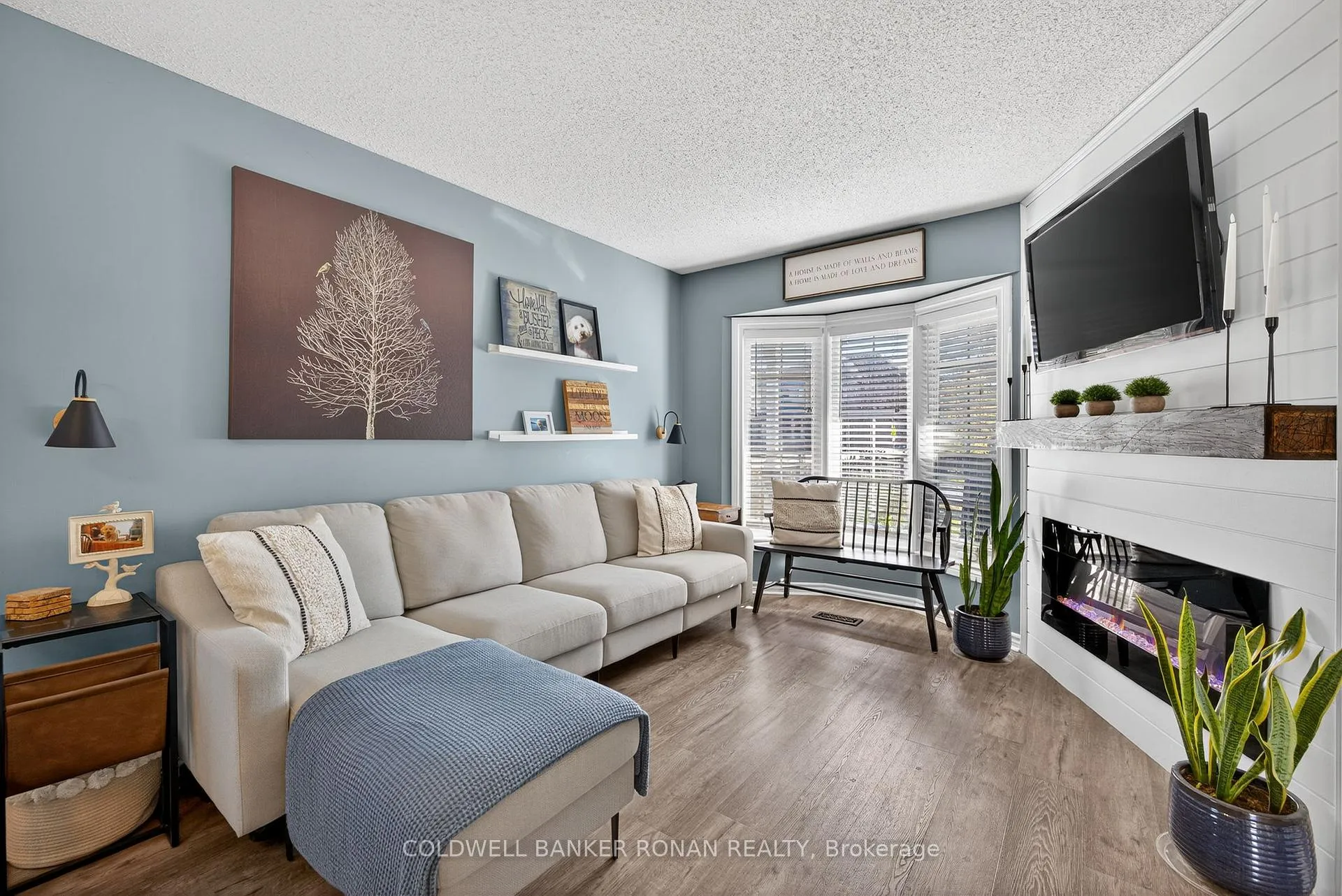 Photo 8 of 82 Oak Street, New Tecumseth, Alliston — HOMEH