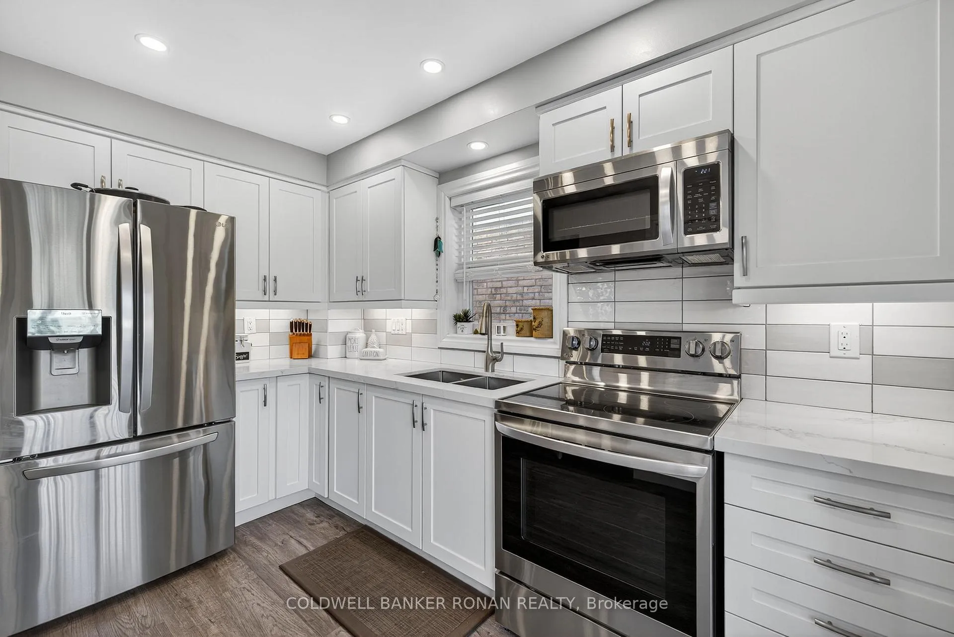 Photo 20 of 82 Oak Street, New Tecumseth, Alliston — HOMEH
