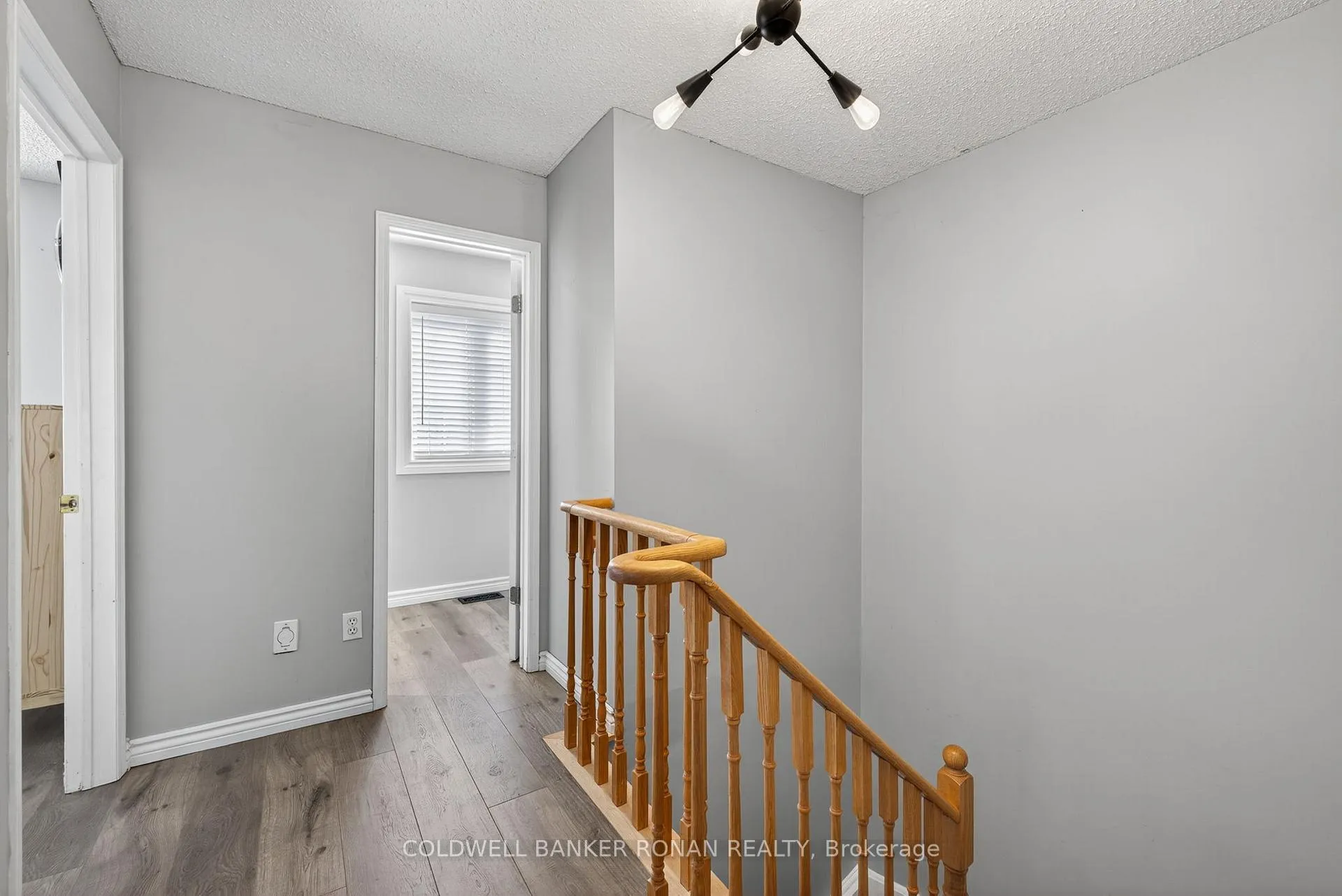 Photo 24 of 82 Oak Street, New Tecumseth, Alliston — HOMEH