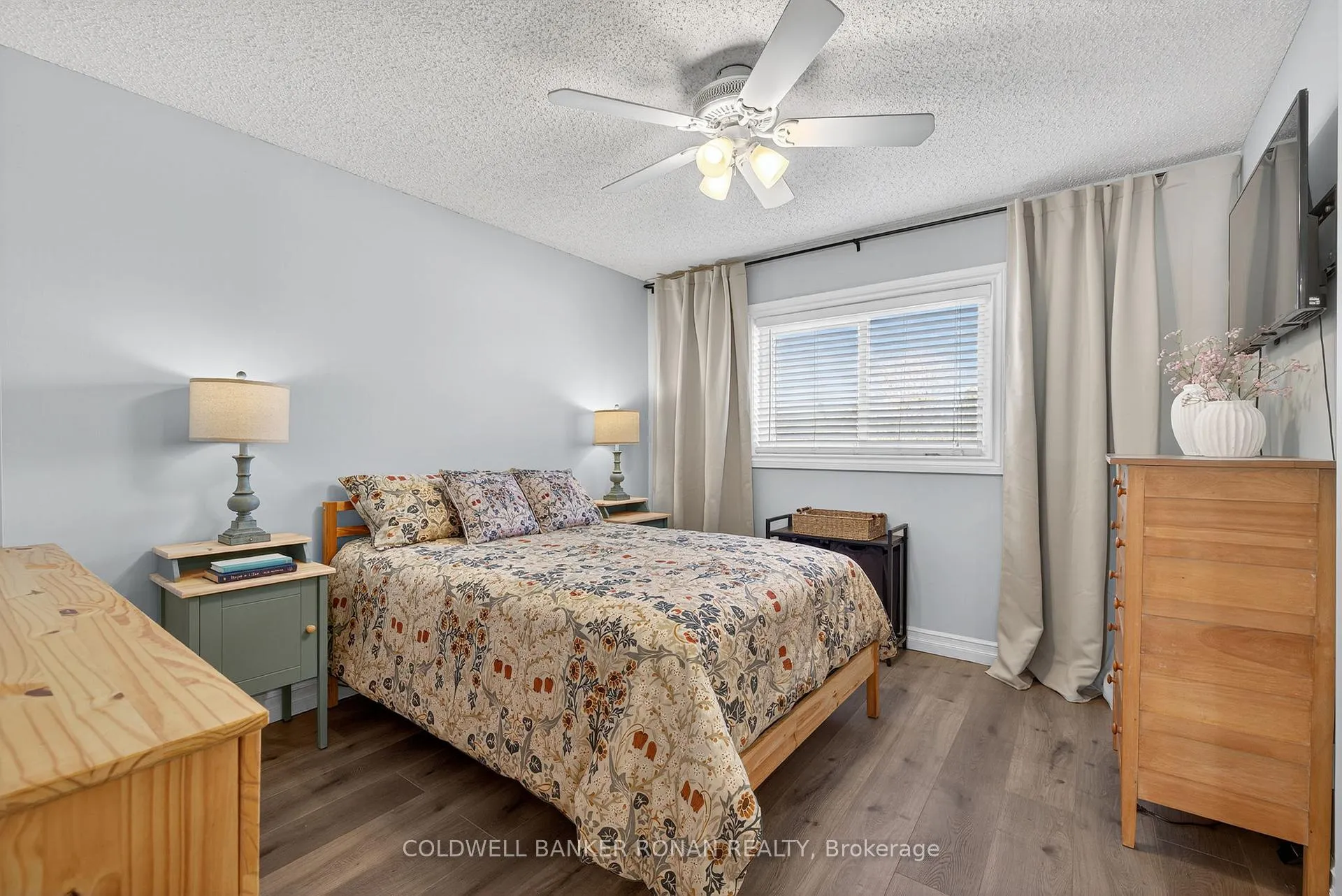 Photo 25 of 82 Oak Street, New Tecumseth, Alliston — HOMEH