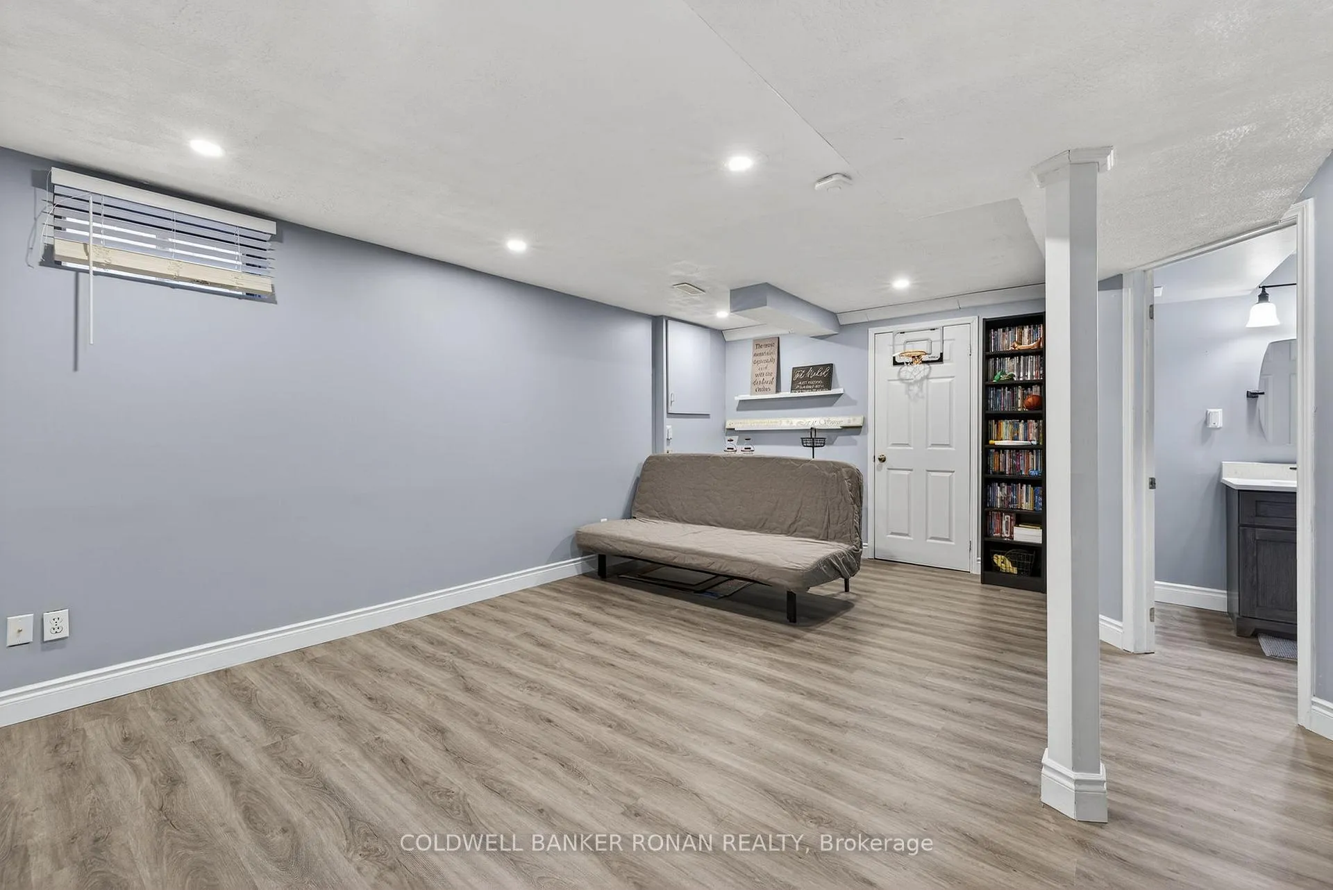 Photo 32 of 82 Oak Street, New Tecumseth, Alliston — HOMEH