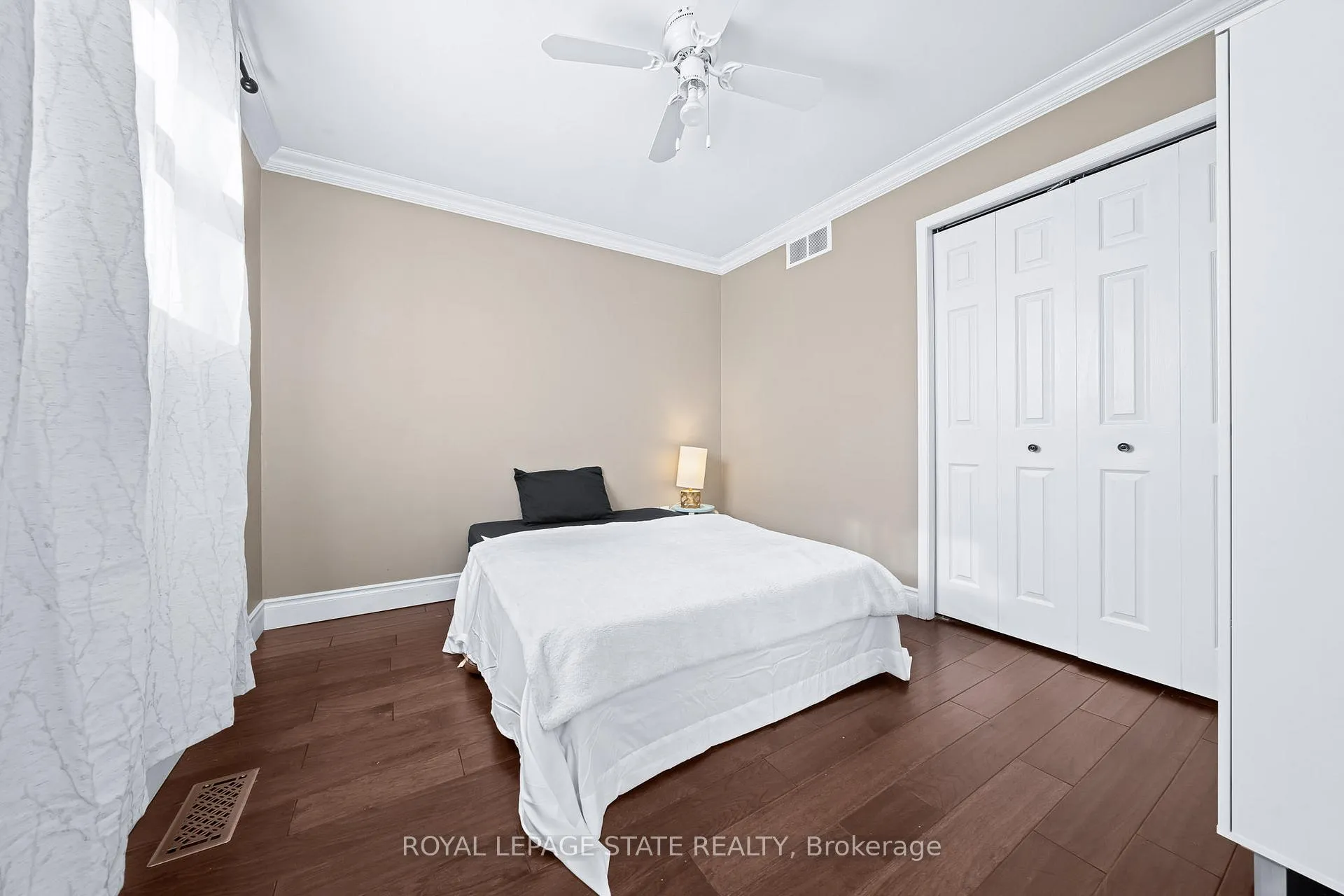Photo 36 of 46 Novoco Drive, Hamilton, Gurnett — HOMEH