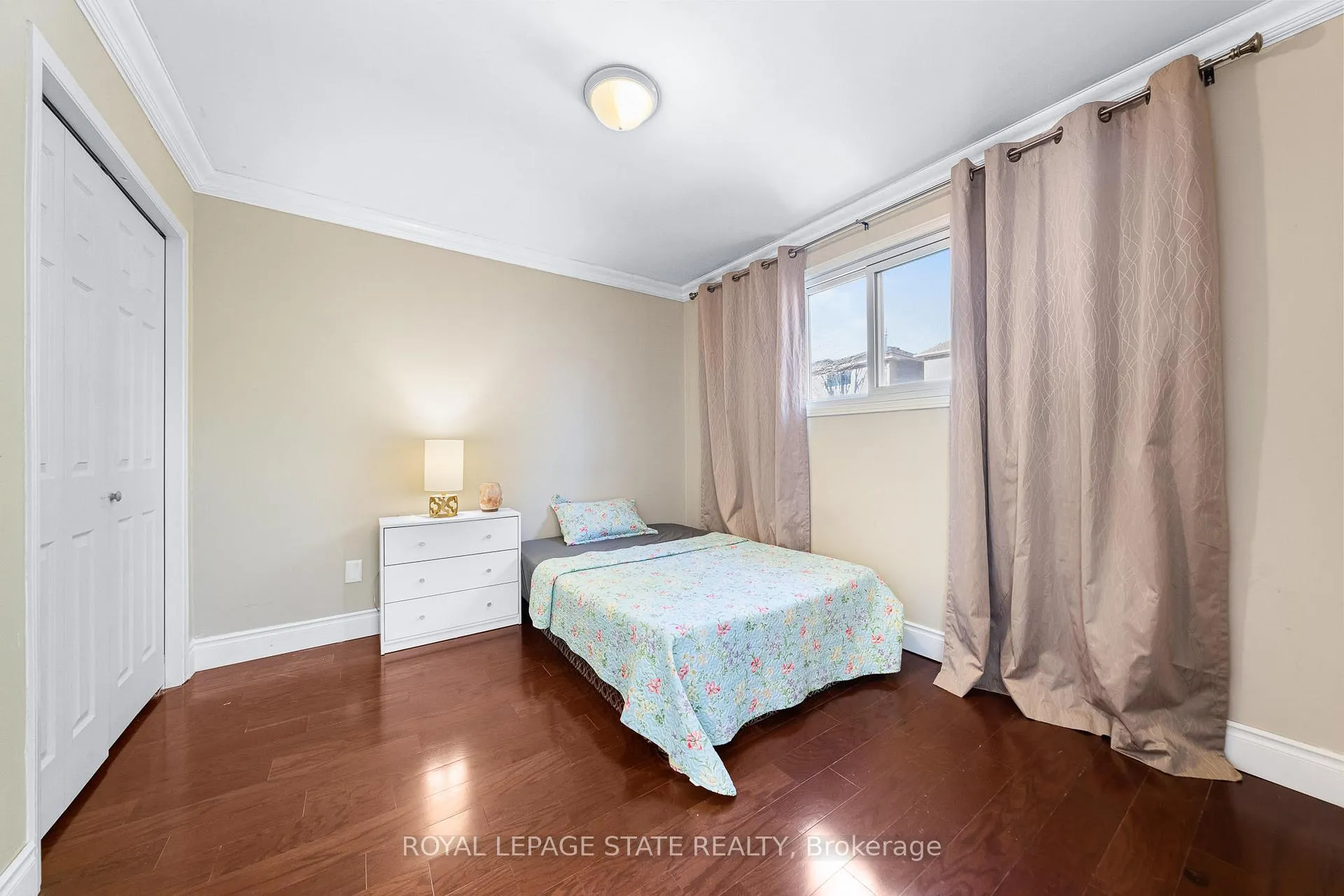 Photo 39 of 46 Novoco Drive, Hamilton, Gurnett — HOMEH
