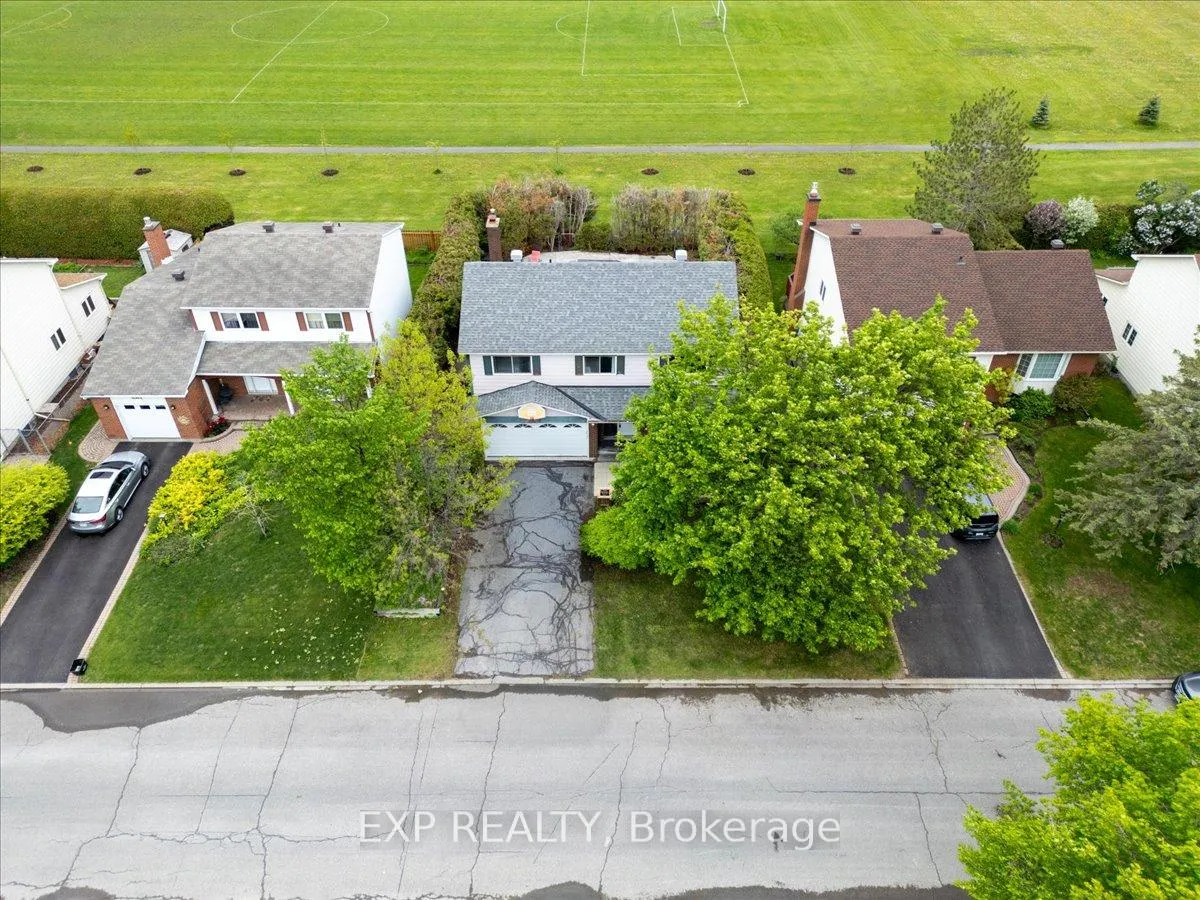 Photo 4 of 6383 Larmond Avenue, Ottawa, Chateauneuf — HOMEH