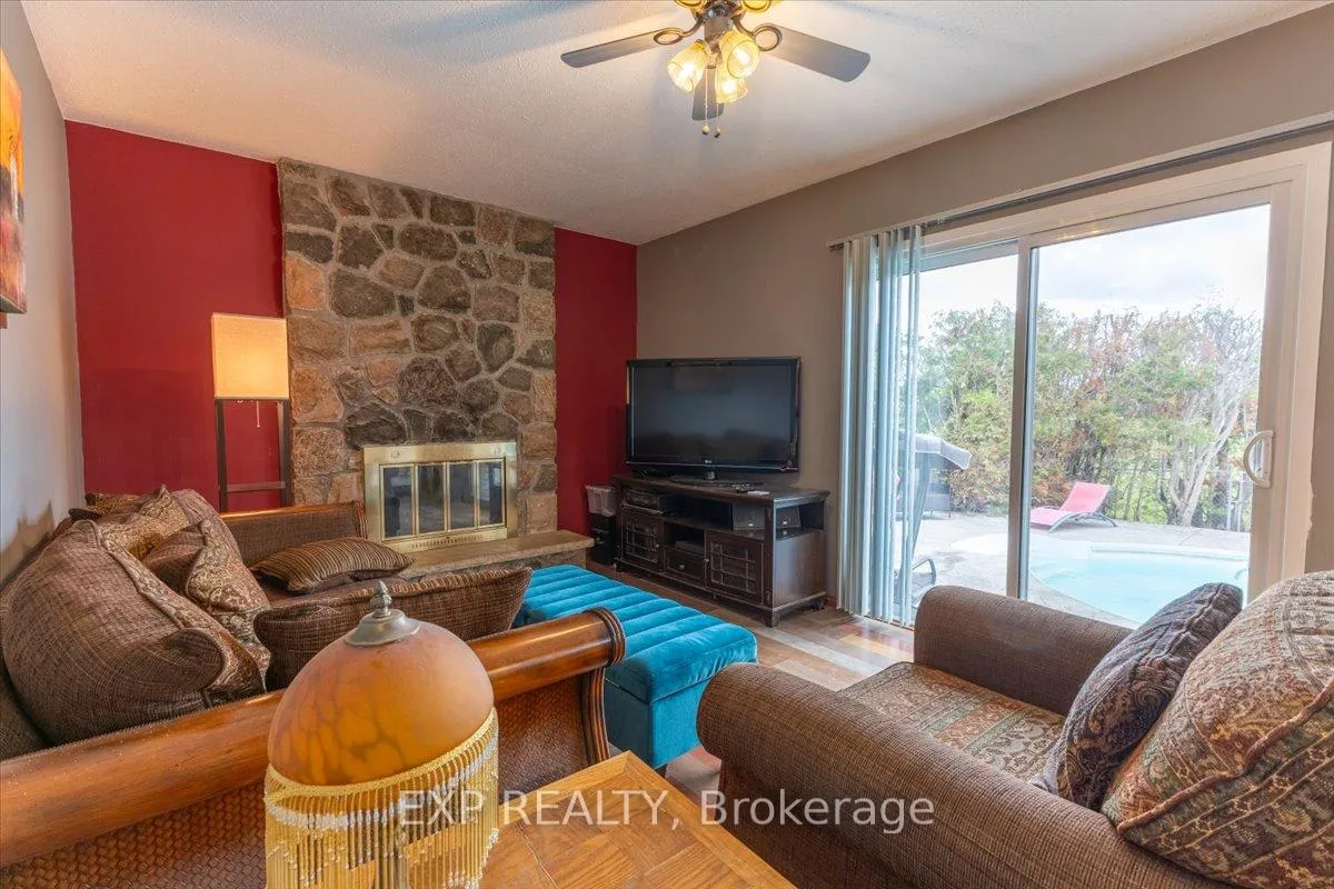Photo 11 of 6383 Larmond Avenue, Ottawa, Chateauneuf — HOMEH