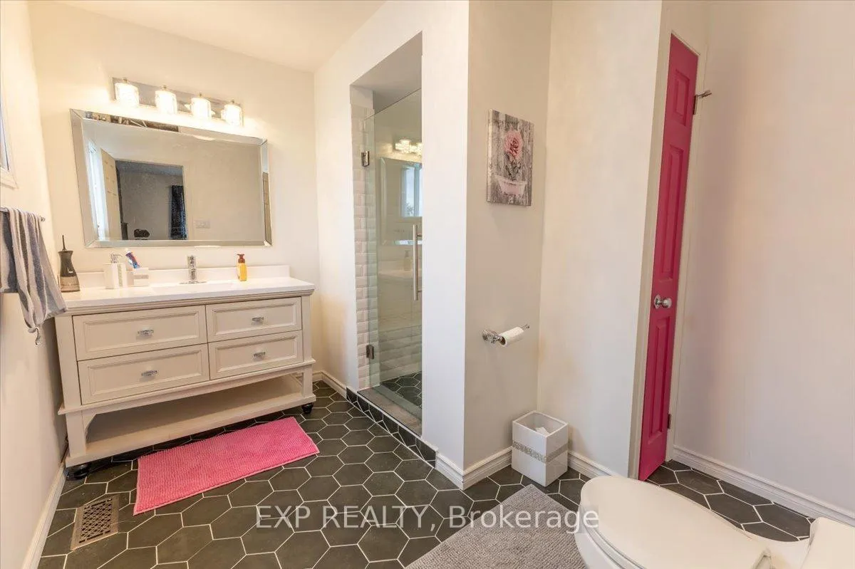 Photo 32 of 6383 Larmond Avenue, Ottawa, Chateauneuf — HOMEH