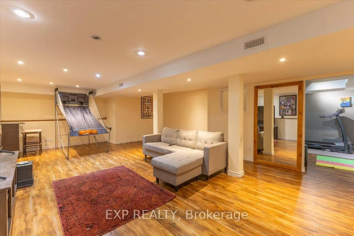 Photo 37 of 6383 Larmond Avenue, Ottawa, Chateauneuf — HOMEH