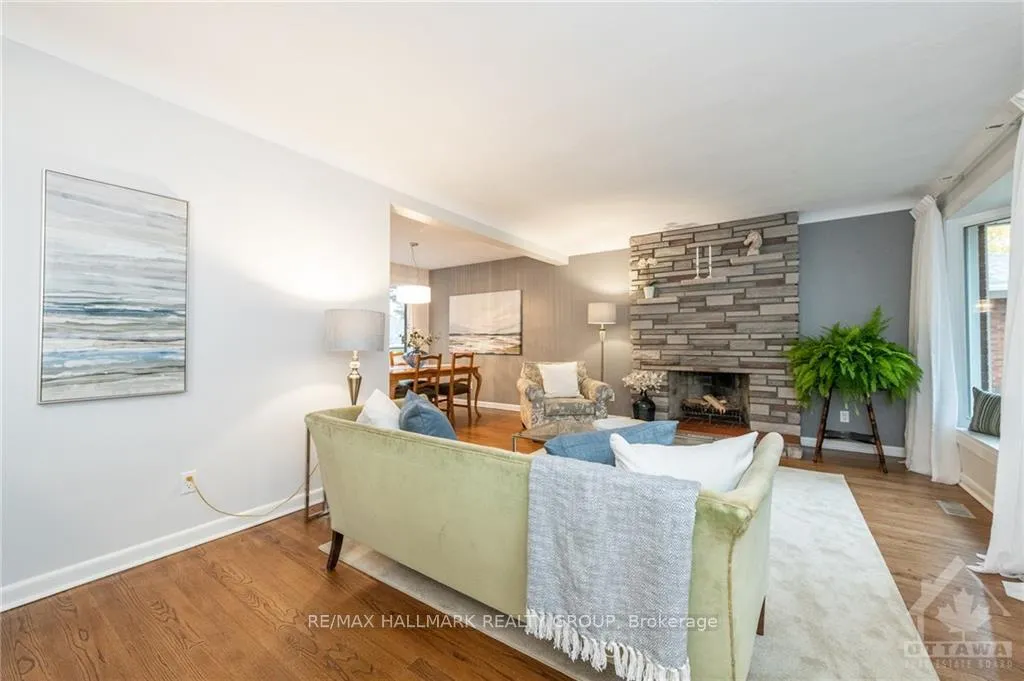 Photo 3 of Unit A, 1132 Cline Crescent, Ottawa, Bel Air Heights — HOMEH