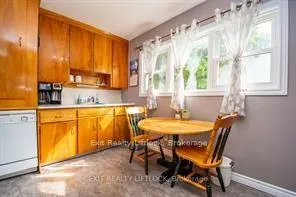 Photo 7 of 644 Hawley Street, Peterborough, Otonabee Ward 1 — HOMEH