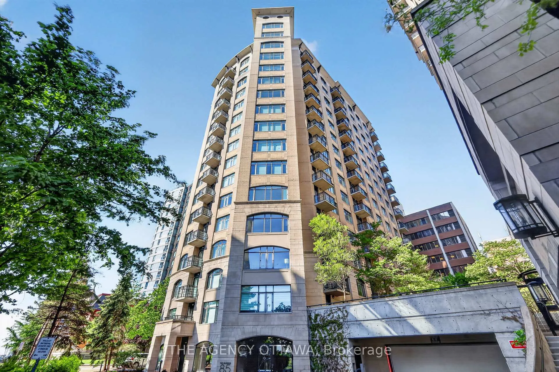 Photo 2 of Unit 905, 85 Bronson Avenue, Ottawa, Ottawa Centre — HOMEH