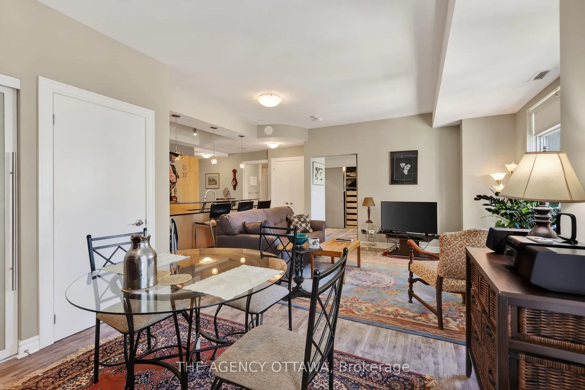 Photo 18 of Unit 905, 85 Bronson Avenue, Ottawa, Ottawa Centre — HOMEH
