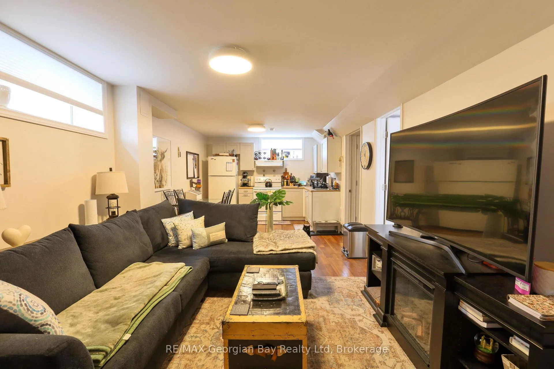 Photo 27 of 415 Irwin Street, Midland — HOMEH