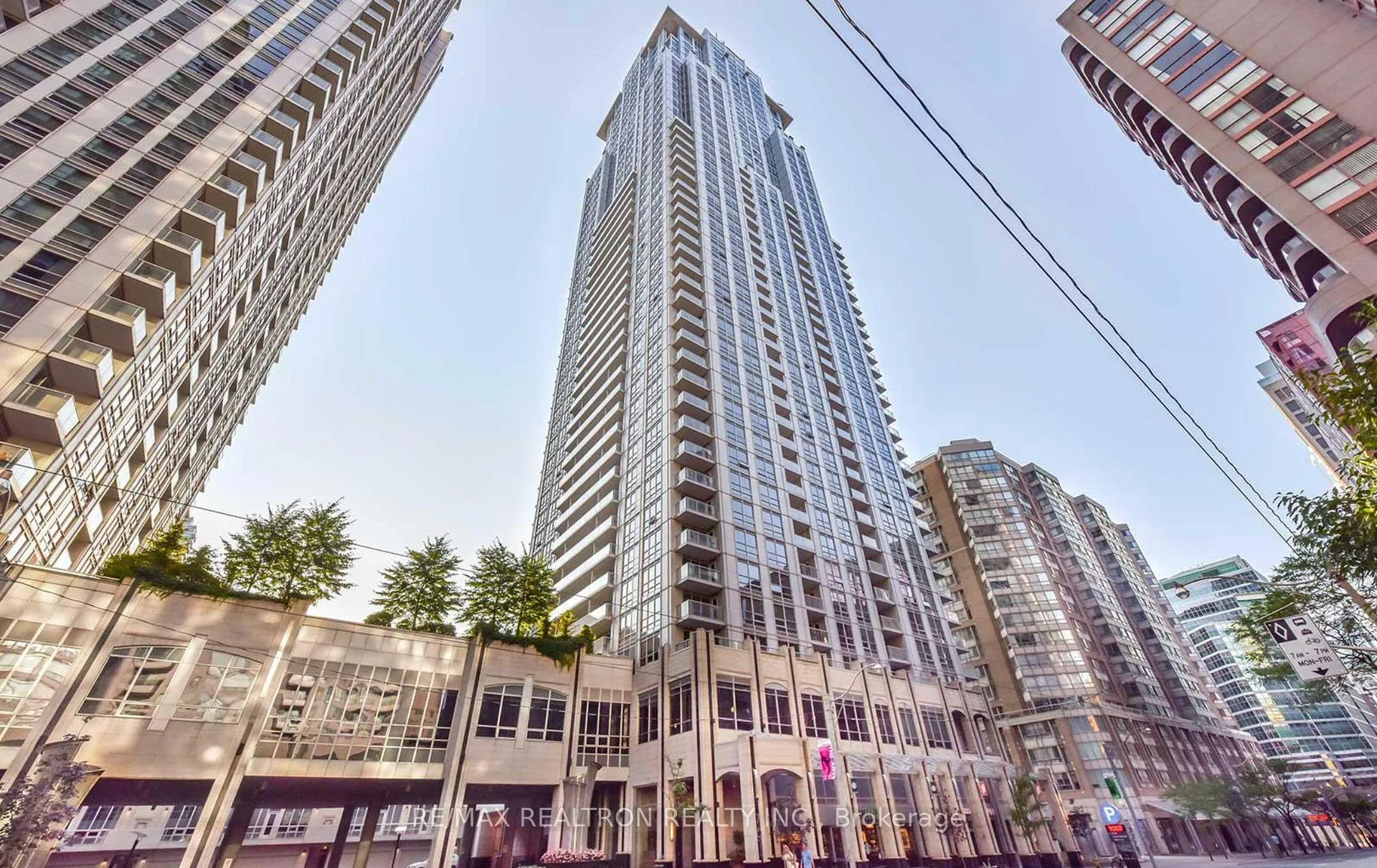 Front of Unit 2314, 761 Bay Street