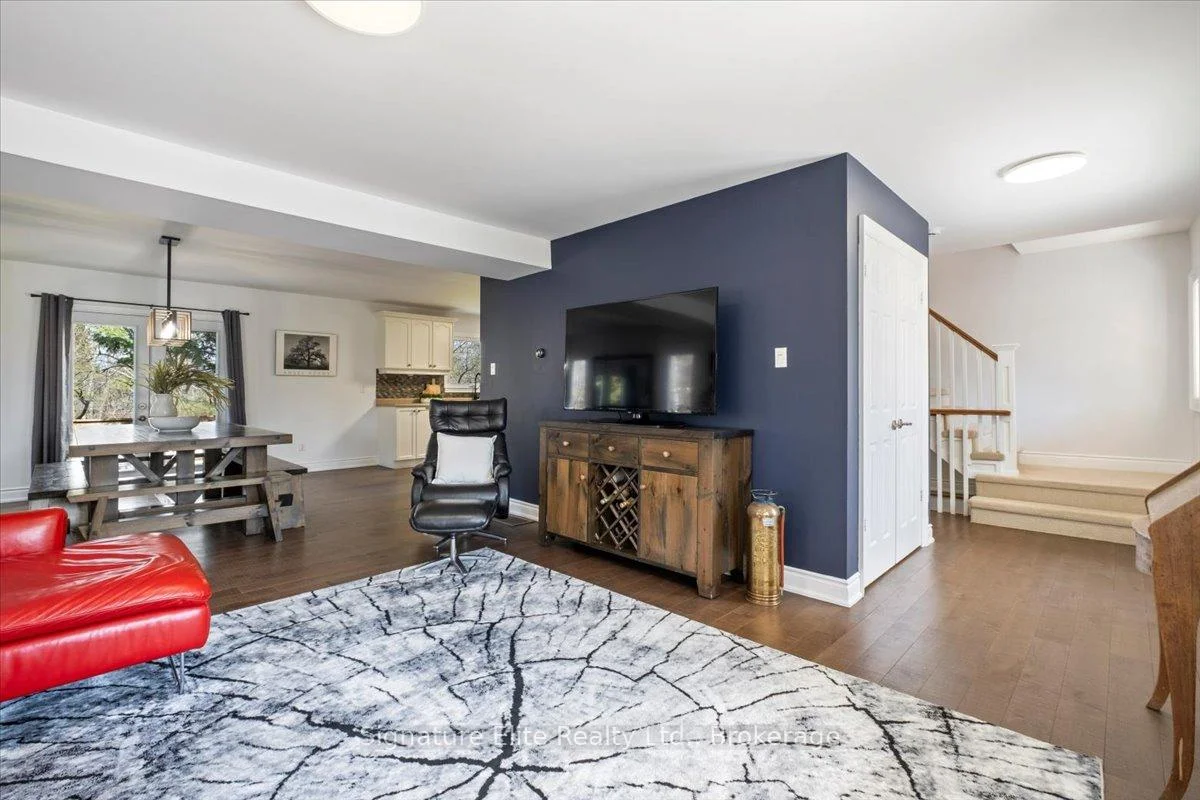 Photo 57 of 1893 St Johns Road, Innisfil, Alcona — HOMEH