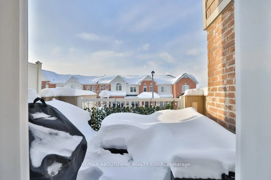Photo 21 of 1133 Duignan Crescent, Milton, Ford — HOMEH