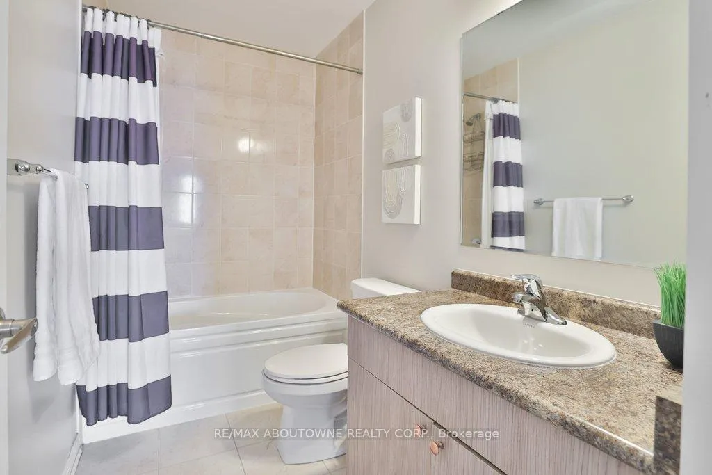 Photo 28 of 1133 Duignan Crescent, Milton, Ford — HOMEH