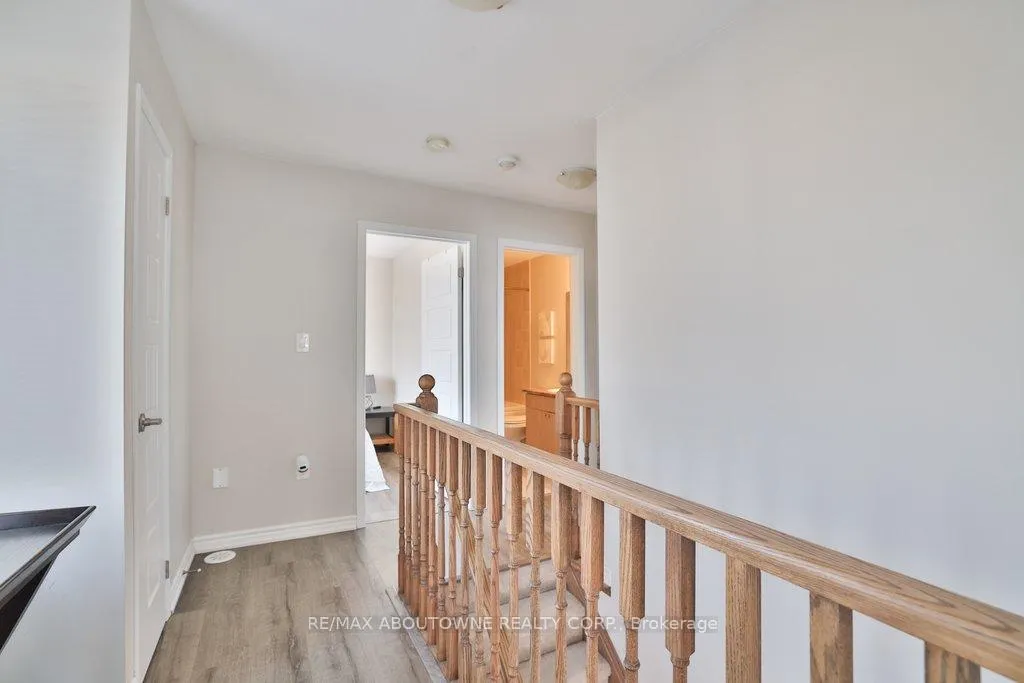 Photo 30 of 1133 Duignan Crescent, Milton, Ford — HOMEH