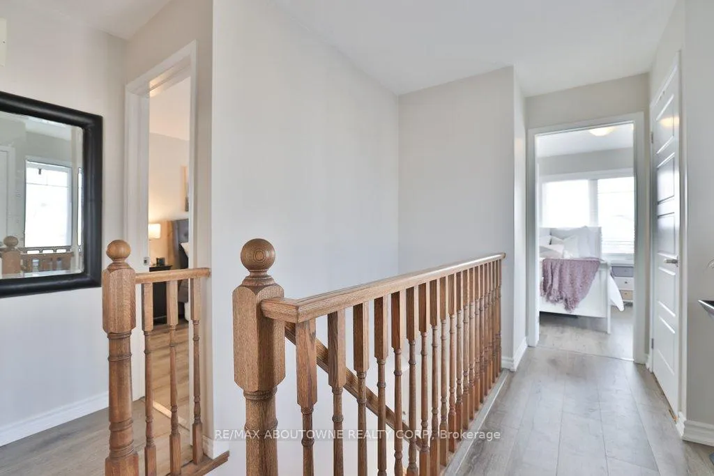 Photo 33 of 1133 Duignan Crescent, Milton, Ford — HOMEH