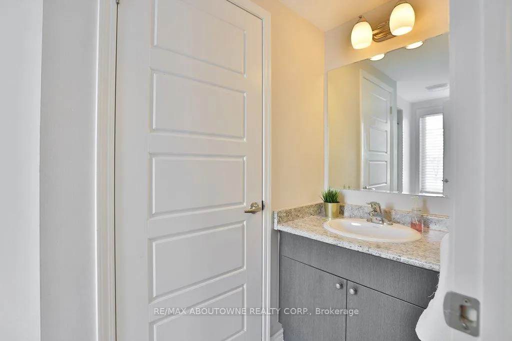 Photo 34 of 1133 Duignan Crescent, Milton, Ford — HOMEH