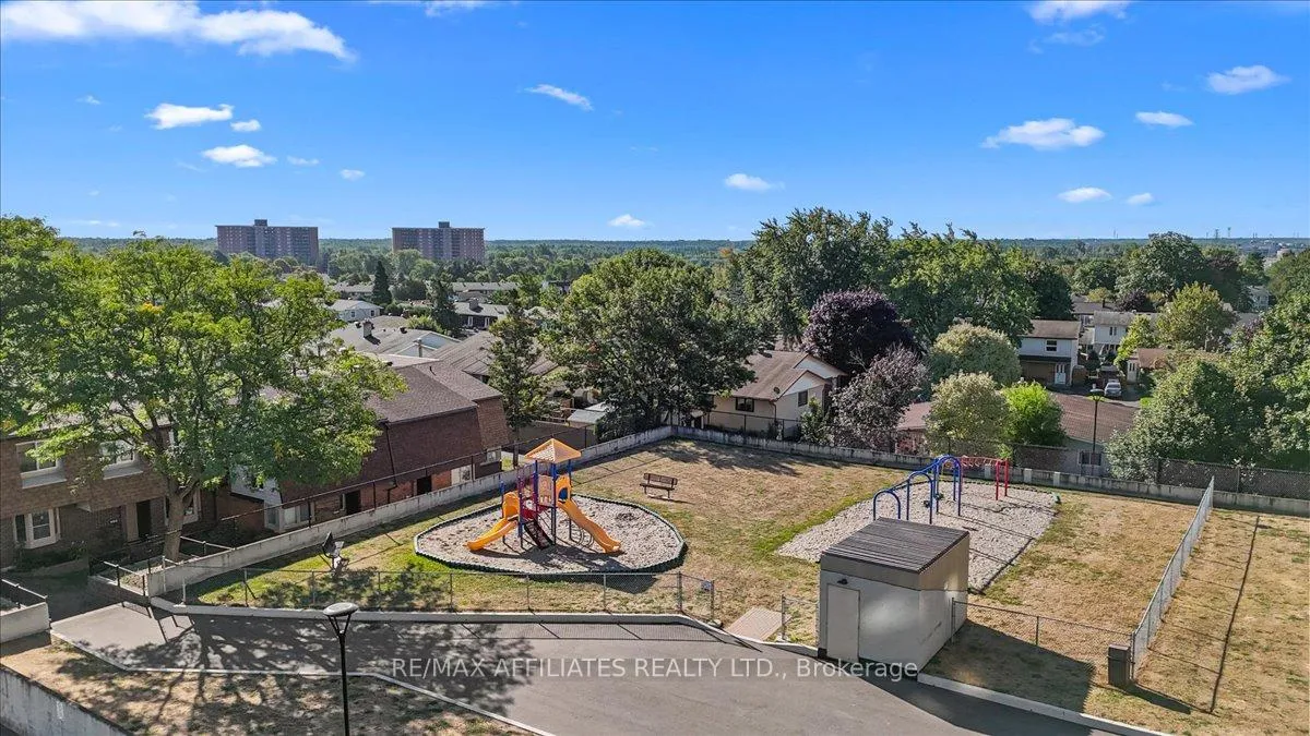 Photo 40 of Unit 113, 915 Elmsmere Road, Ottawa, Beacon Hill South — HOMEH