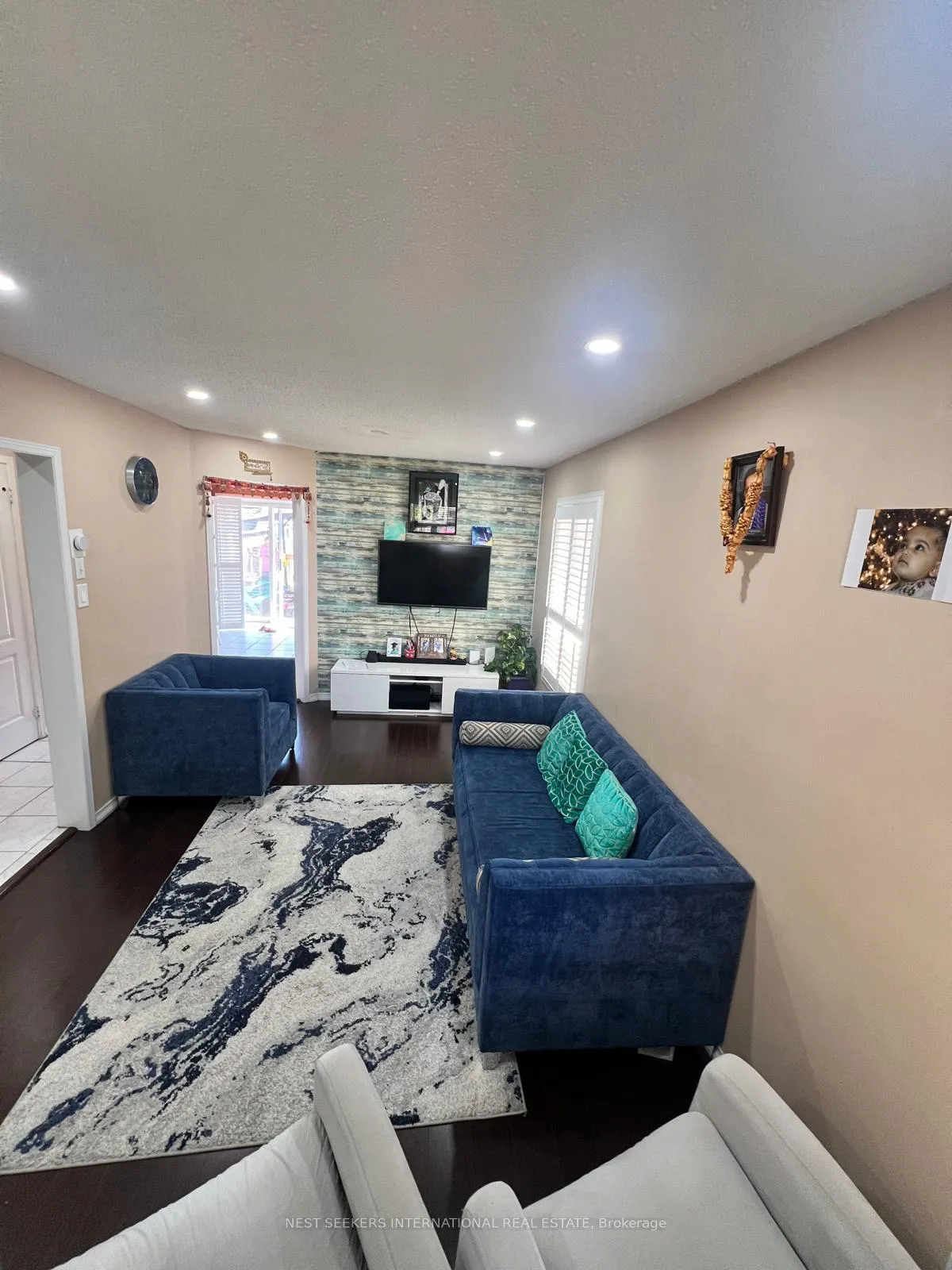 Photo 4 of 14 Needlewood Lane, Brampton, Sandringham-Wellington — HOMEH