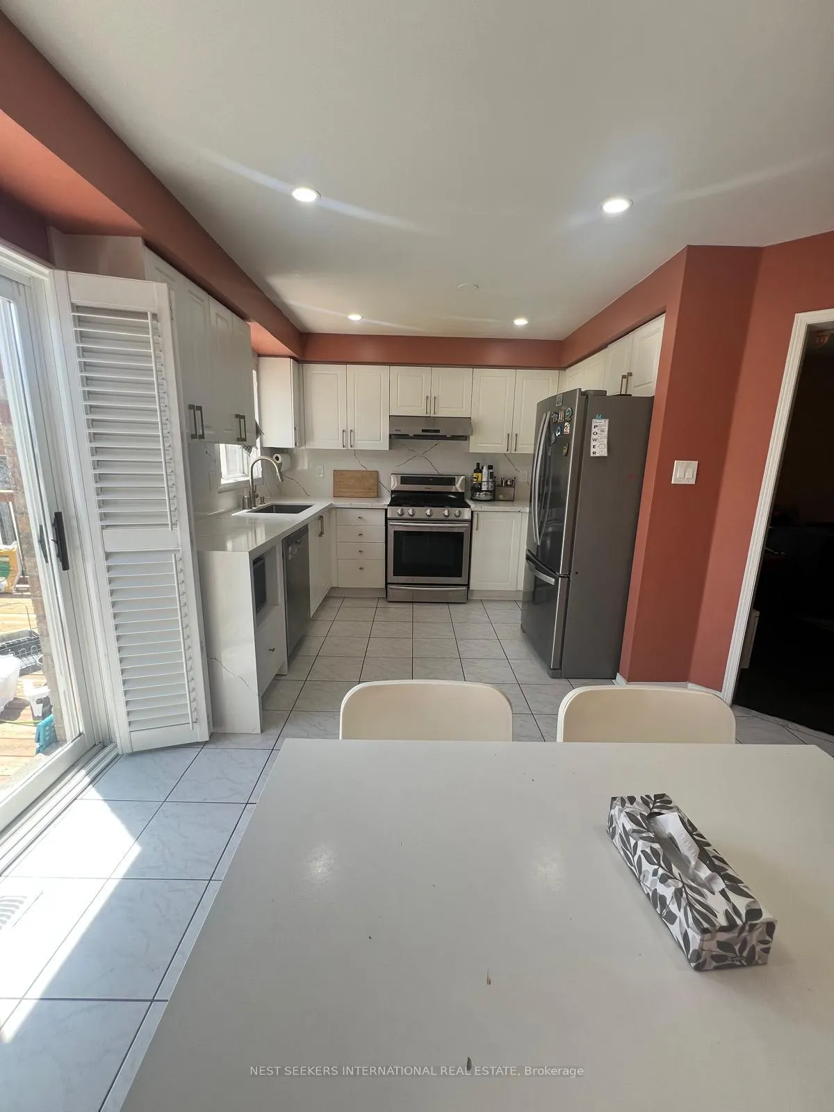 Photo 9 of 14 Needlewood Lane, Brampton, Sandringham-Wellington — HOMEH