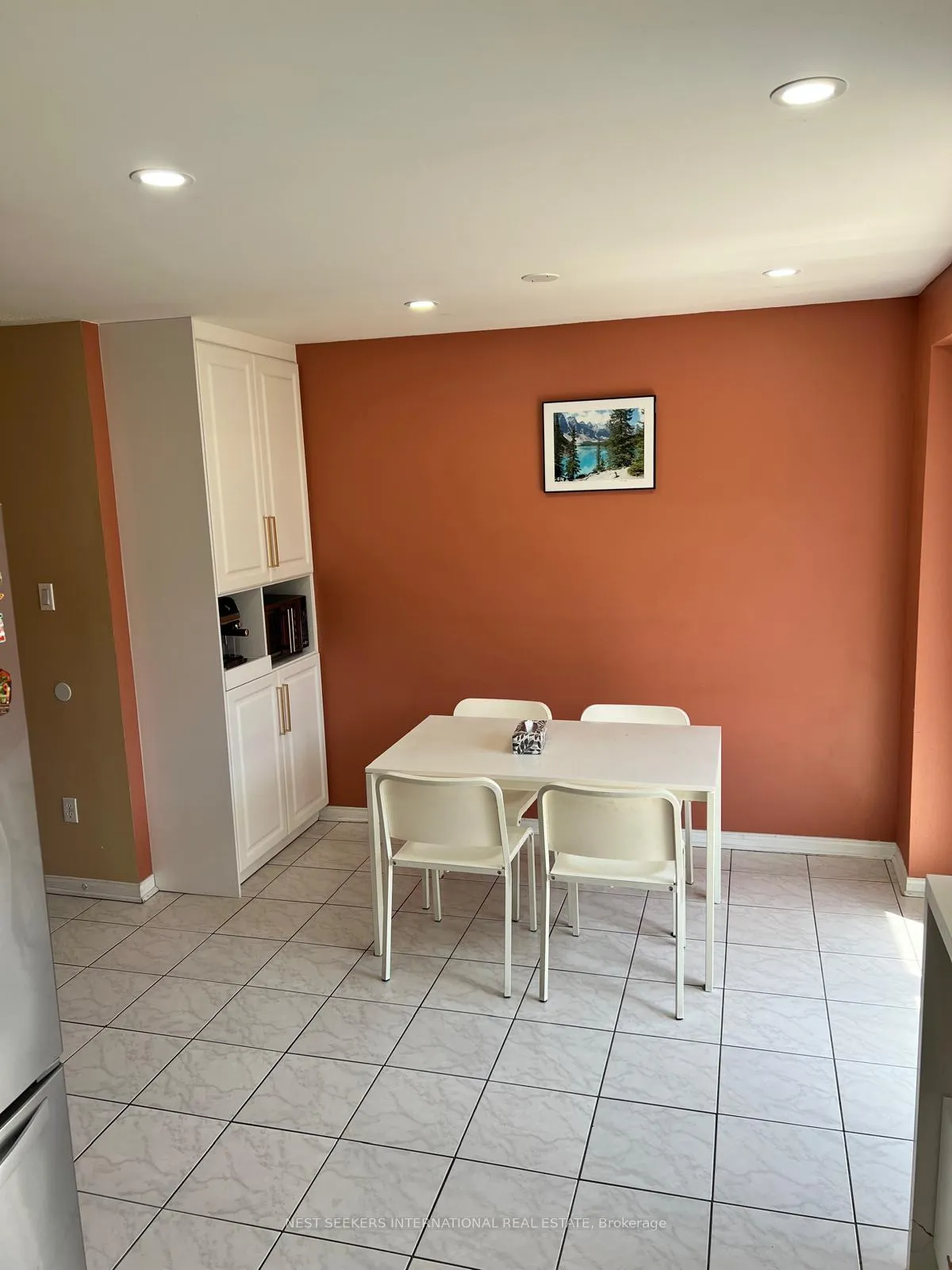 Photo 10 of 14 Needlewood Lane, Brampton, Sandringham-Wellington — HOMEH