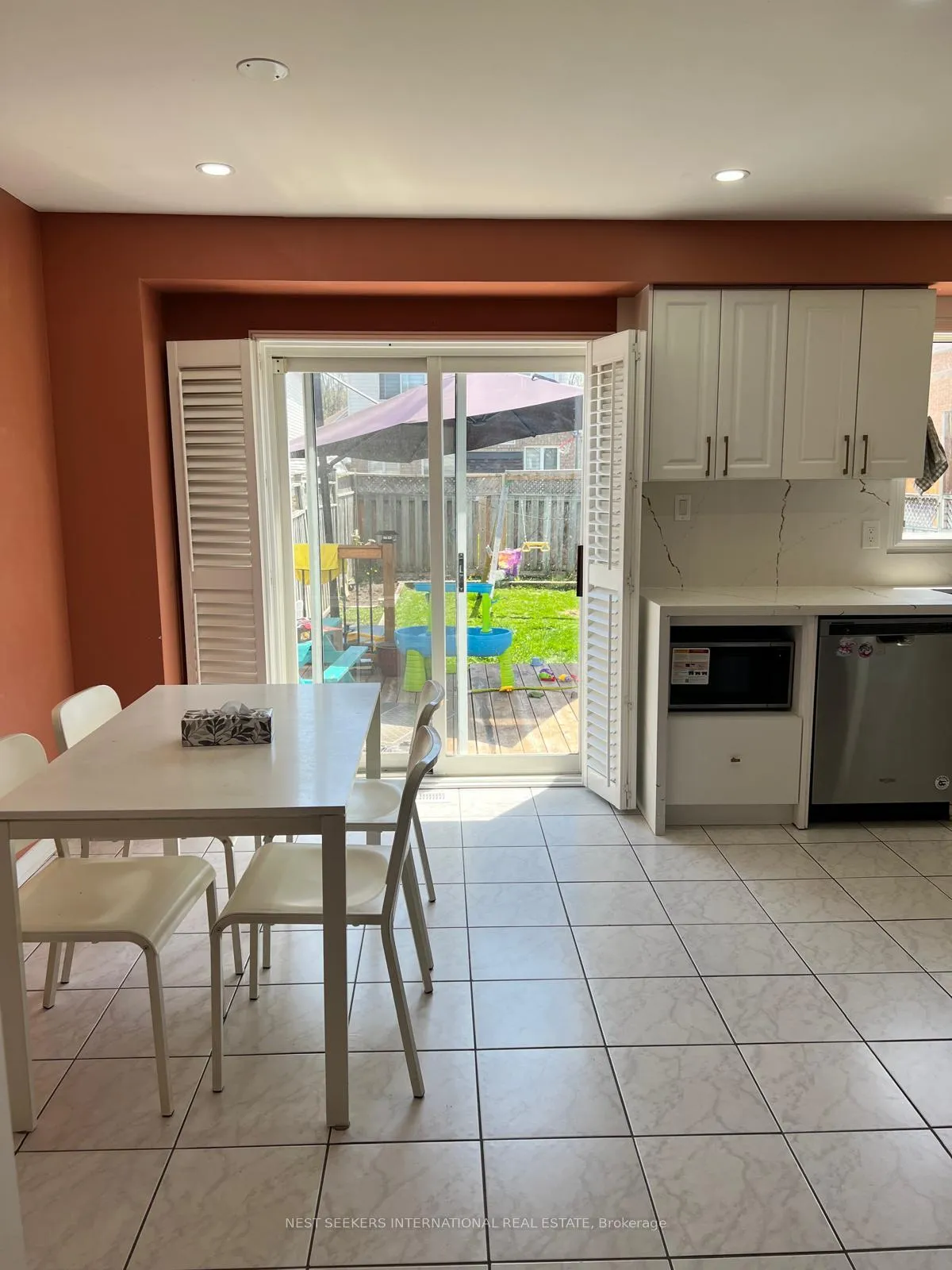 Photo 22 of 14 Needlewood Lane, Brampton, Sandringham-Wellington — HOMEH