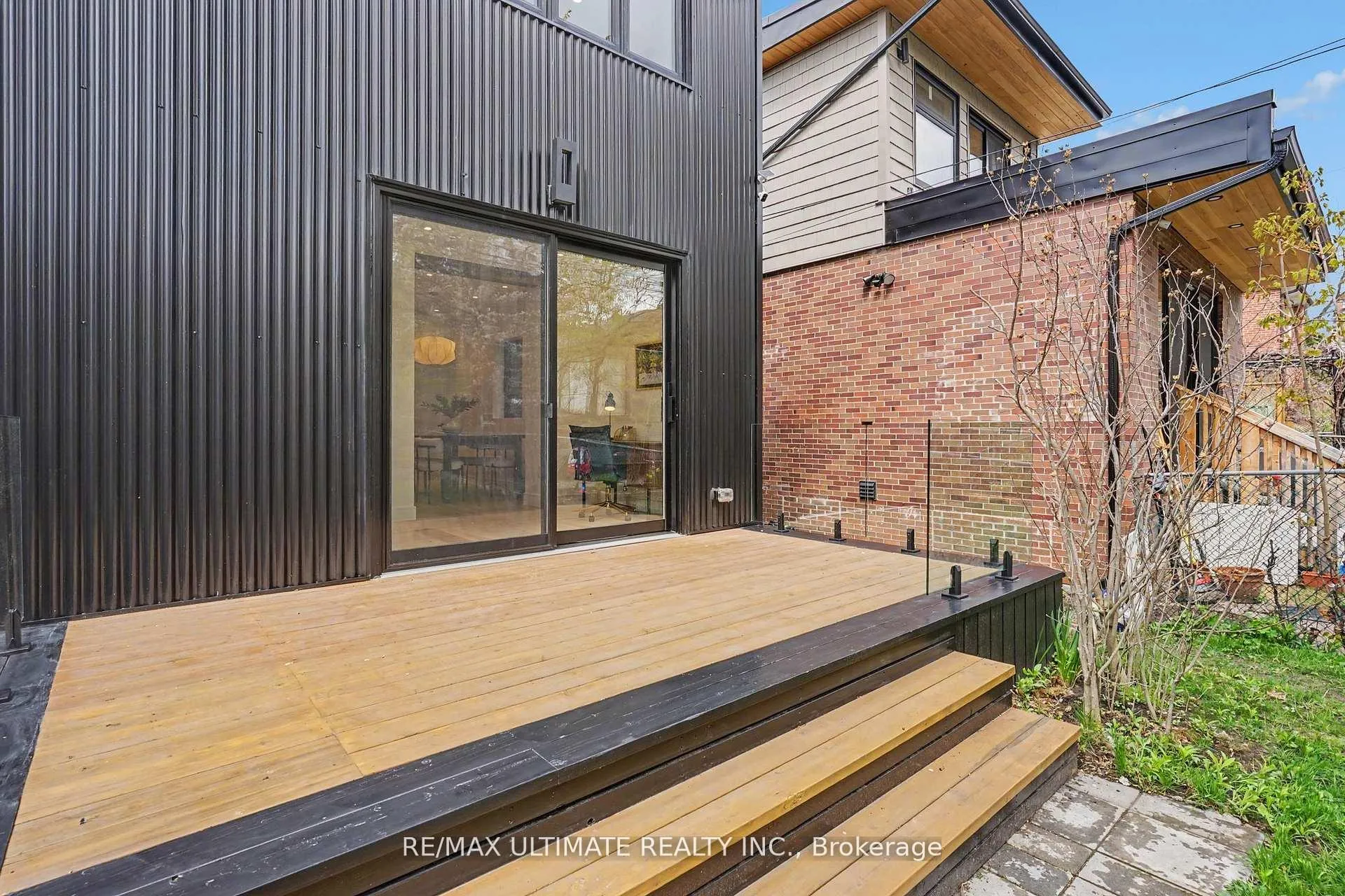 Photo 46 of 89 Alberta Avenue W, Toronto, Wychwood — HOMEH