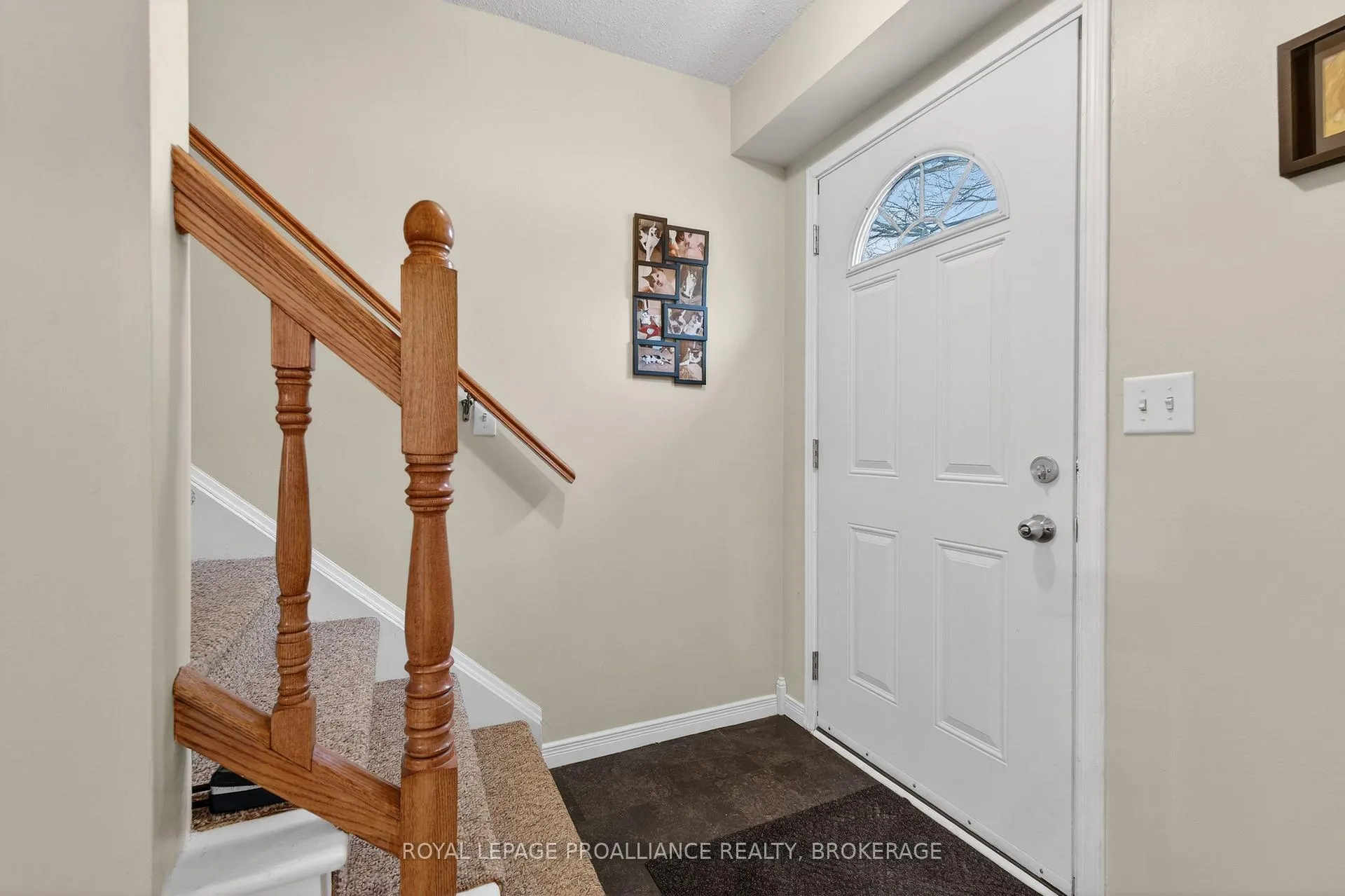 Photo 5 of 759 Somerset Crescent, Kingston, North of Taylor-Kidd Blvd — HOMEH
