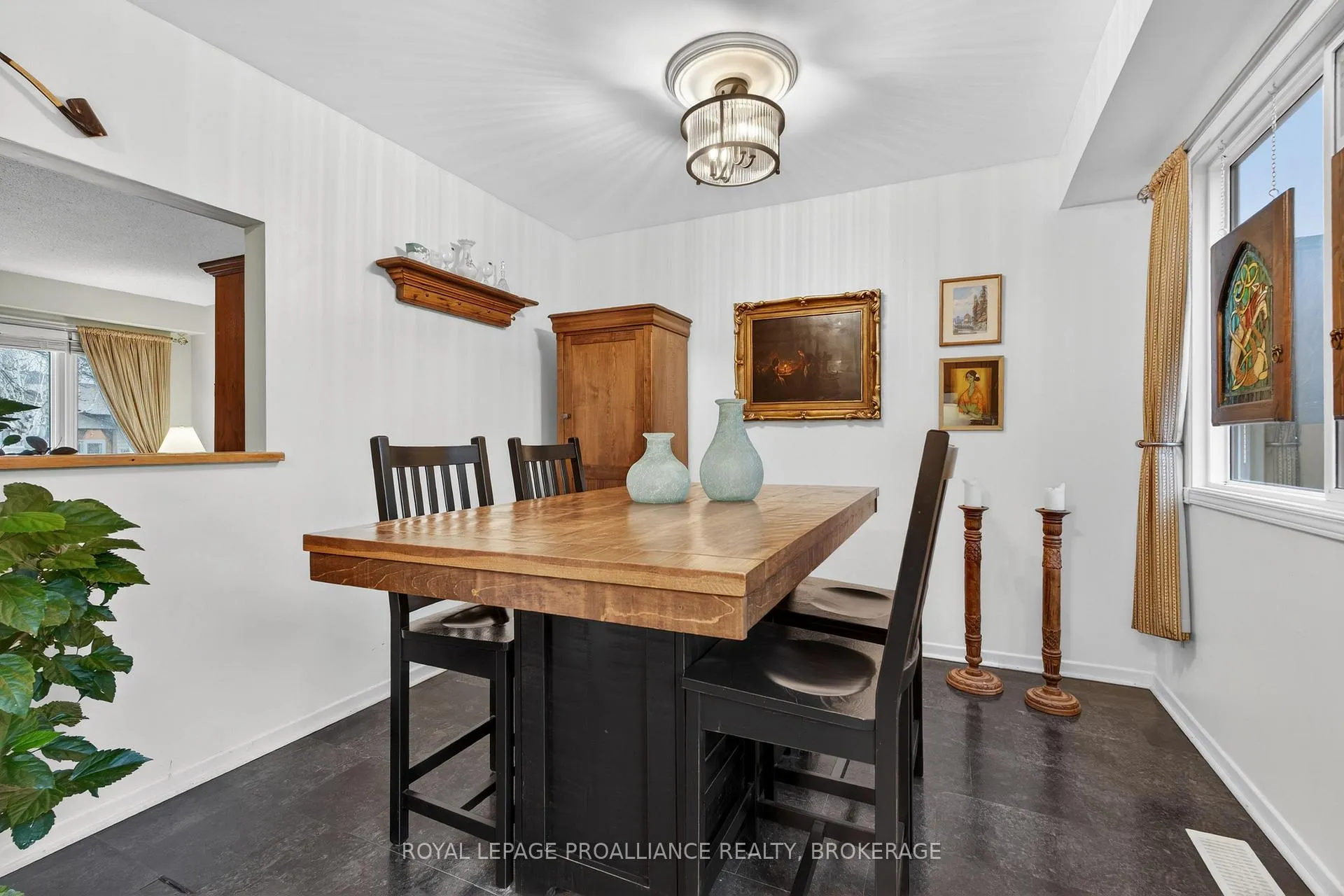 Photo 8 of 759 Somerset Crescent, Kingston, North of Taylor-Kidd Blvd — HOMEH