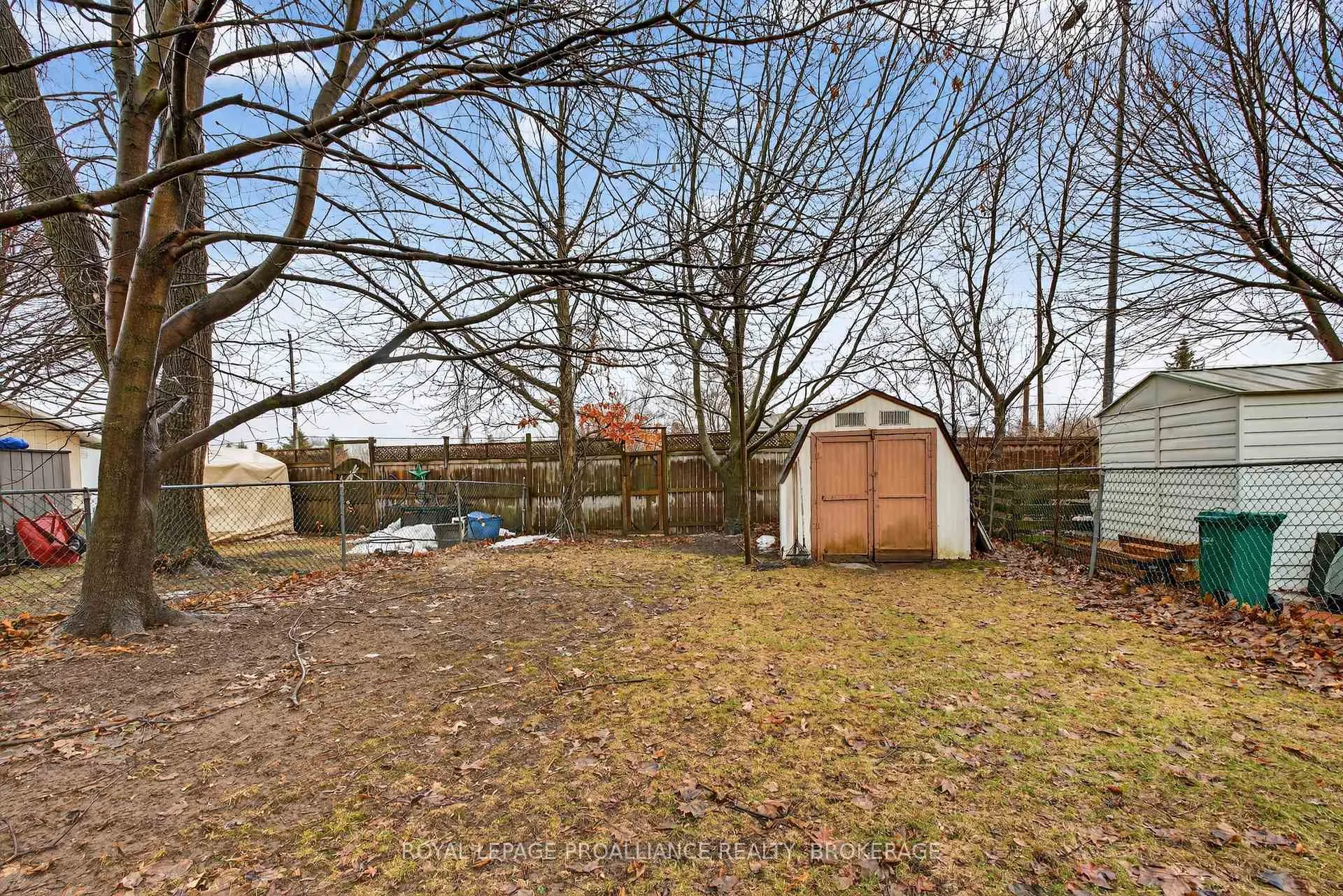 Photo 28 of 759 Somerset Crescent, Kingston, North of Taylor-Kidd Blvd — HOMEH