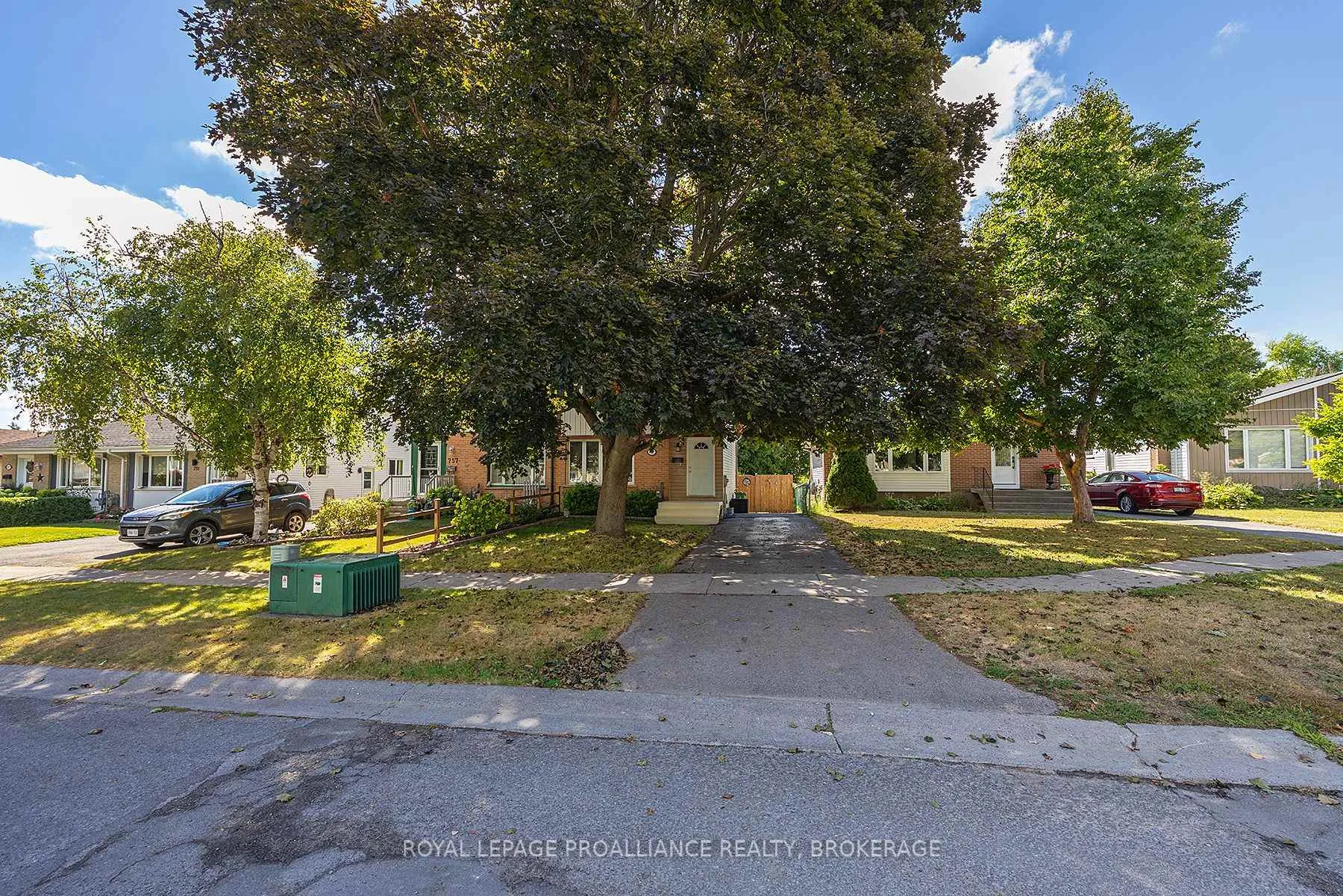 Photo 31 of 759 Somerset Crescent, Kingston, North of Taylor-Kidd Blvd — HOMEH
