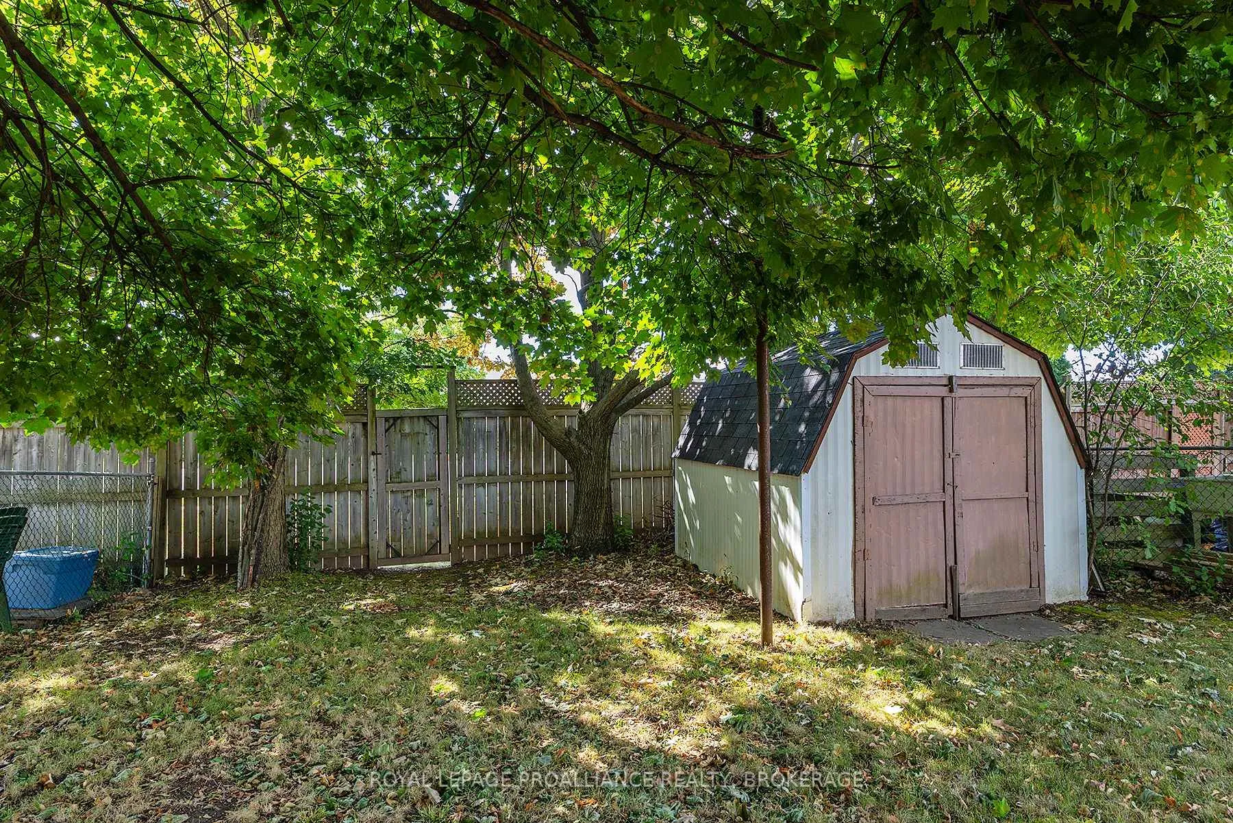 Photo 39 of 759 Somerset Crescent, Kingston, North of Taylor-Kidd Blvd — HOMEH