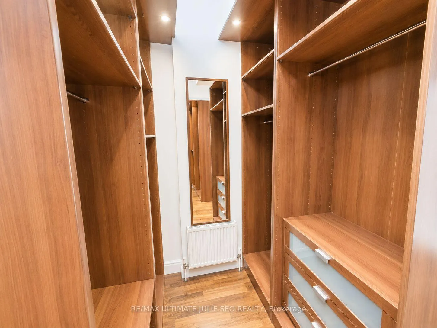Photo 11 of Unit 2nd floor, 702 Queen Street W, Toronto, Trinity-Bellwoods — HOMEH