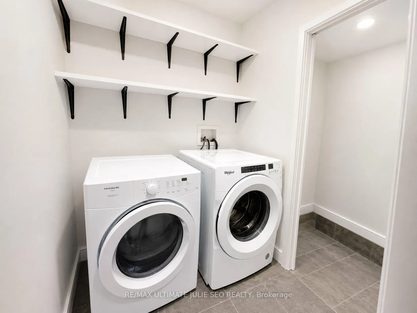 Photo 15 of Unit 2nd floor, 702 Queen Street W, Toronto, Trinity-Bellwoods — HOMEH