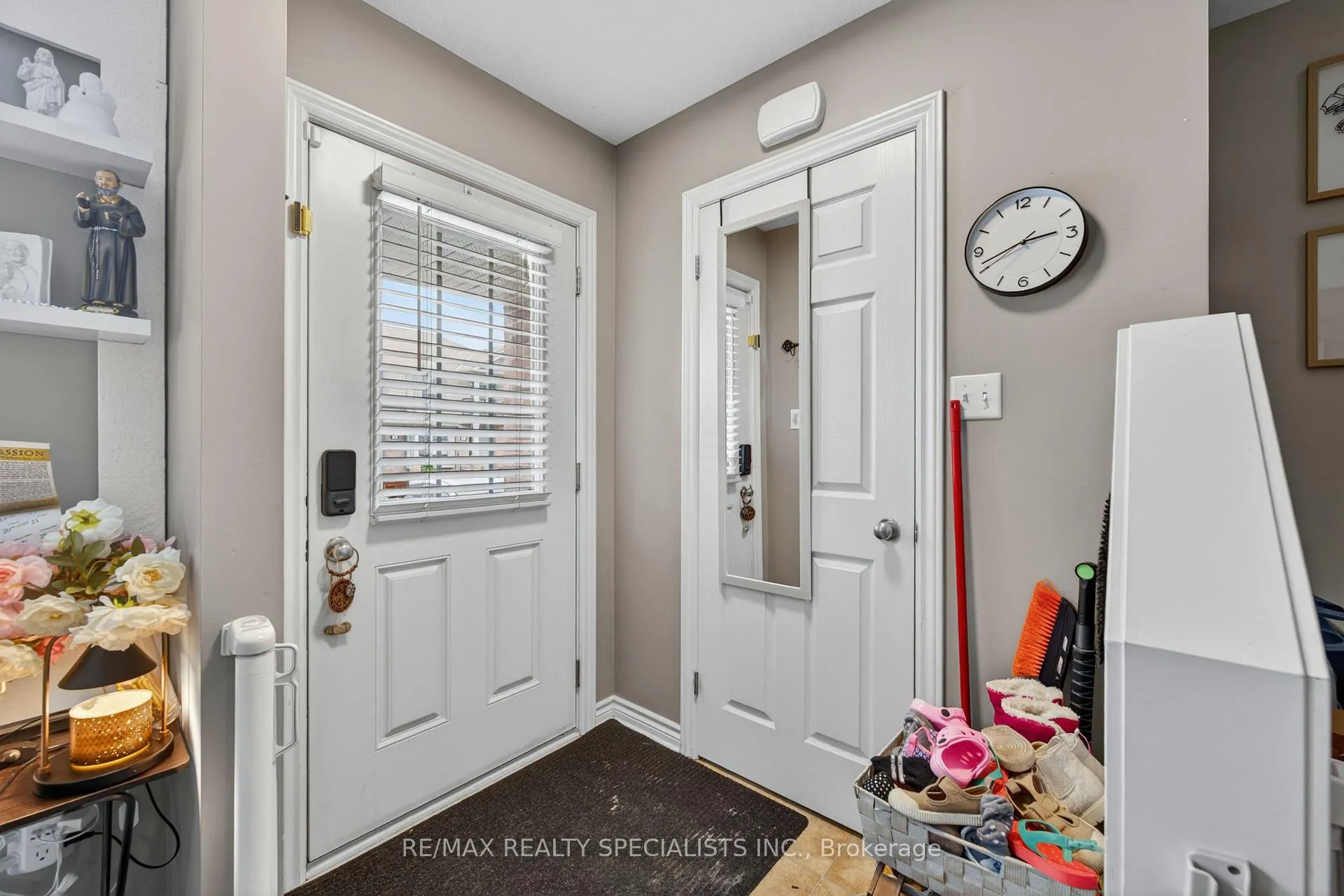 Photo 11 of Unit 38, 3320 Meadowgate Boulevard, London, South U — HOMEH