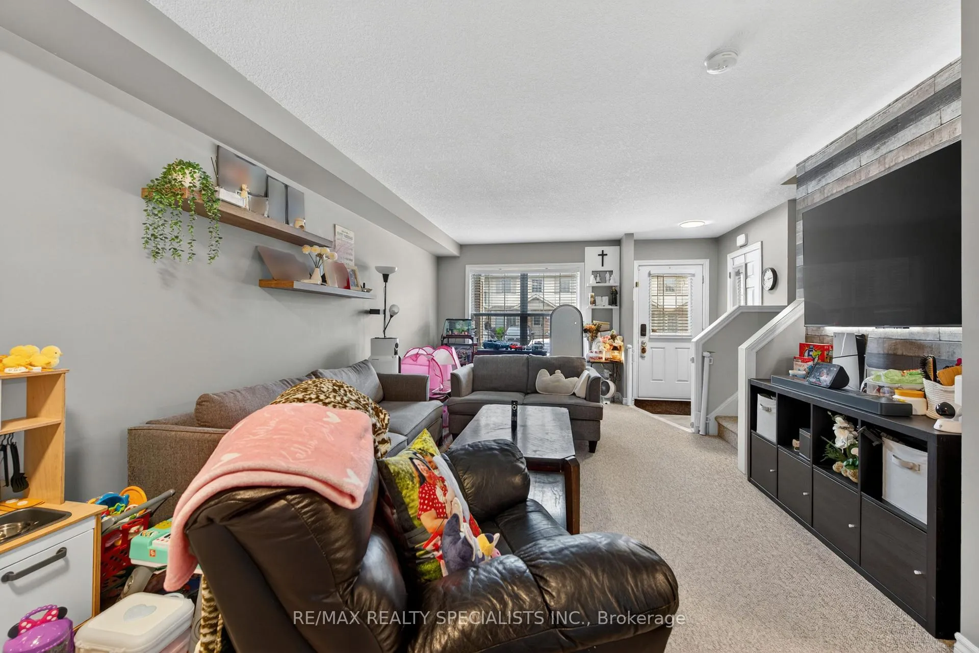 Photo 14 of Unit 38, 3320 Meadowgate Boulevard, London, South U — HOMEH