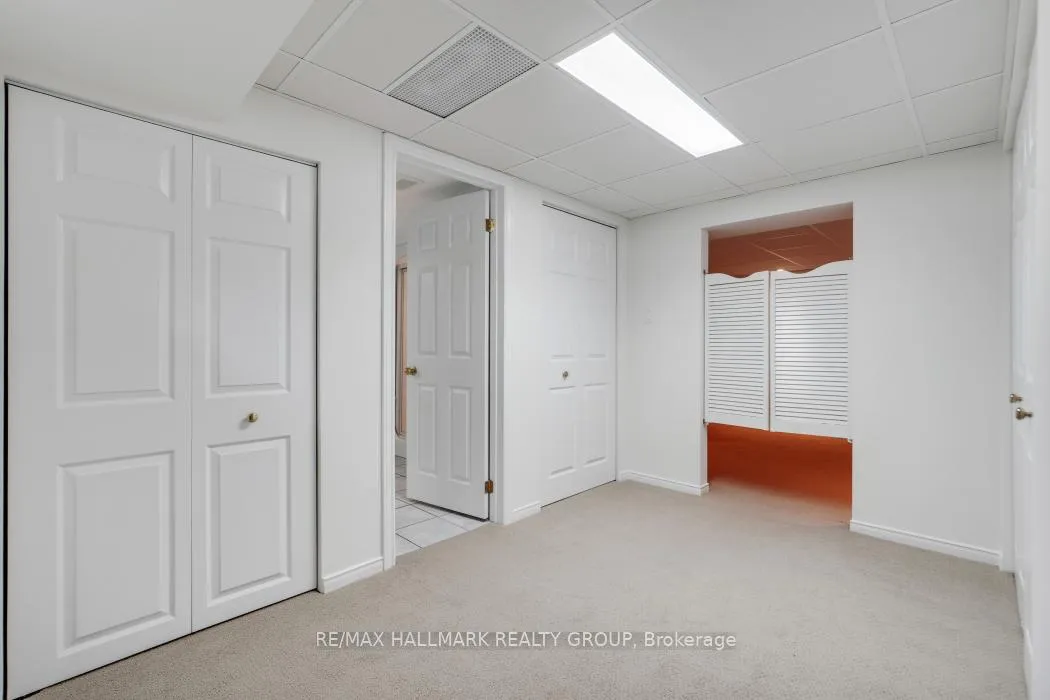 Photo 32 of 39 Parkwood Crescent, Ottawa, Blackburn Hamlet — HOMEH
