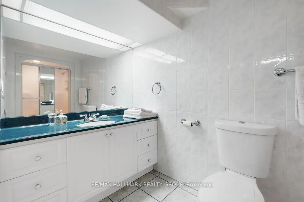 Photo 33 of 39 Parkwood Crescent, Ottawa, Blackburn Hamlet — HOMEH