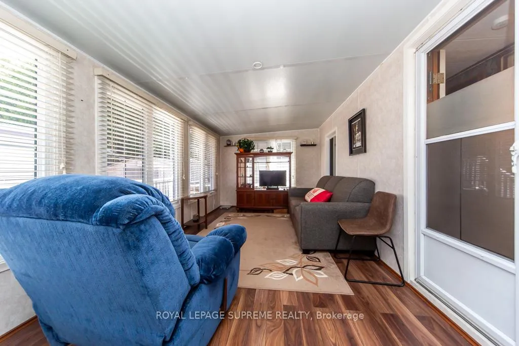 Photo 6 of Unit 333, 285 Crydermans Road, Georgina, Baldwin — HOMEH