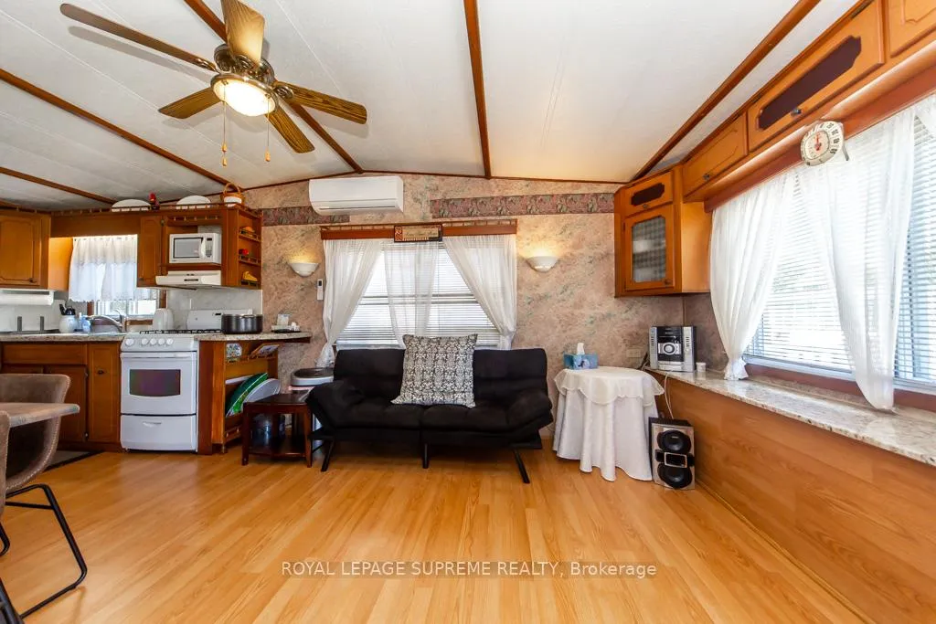 Photo 20 of Unit 333, 285 Crydermans Road, Georgina, Baldwin — HOMEH