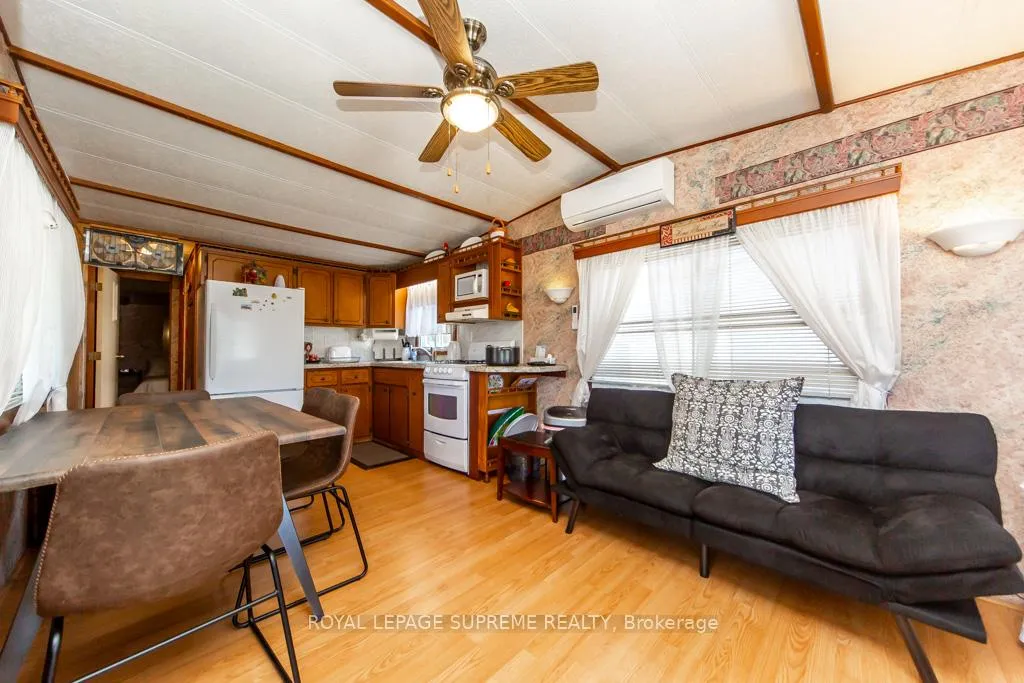 Photo 21 of Unit 333, 285 Crydermans Road, Georgina, Baldwin — HOMEH