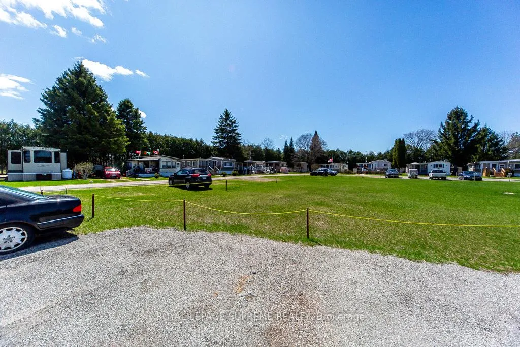 Photo 50 of Unit 333, 285 Crydermans Road, Georgina, Baldwin — HOMEH