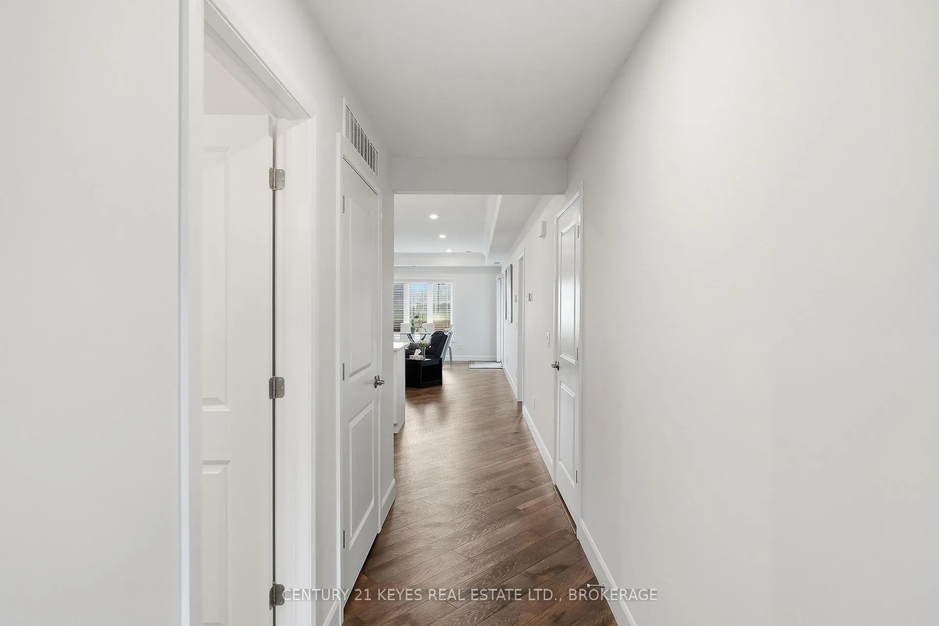 Photo 7 of 188 Wilmer Avenue, Gananoque — HOMEH