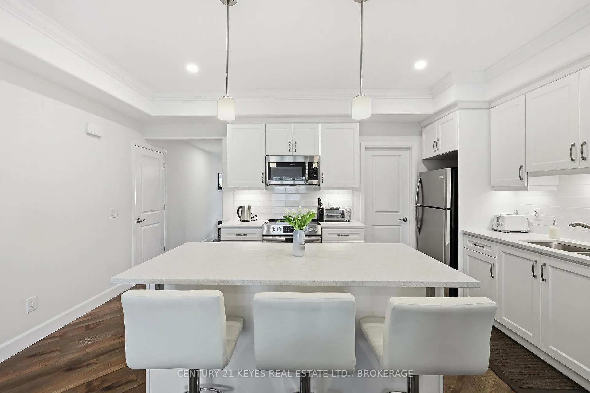 Photo 12 of 188 Wilmer Avenue, Gananoque — HOMEH