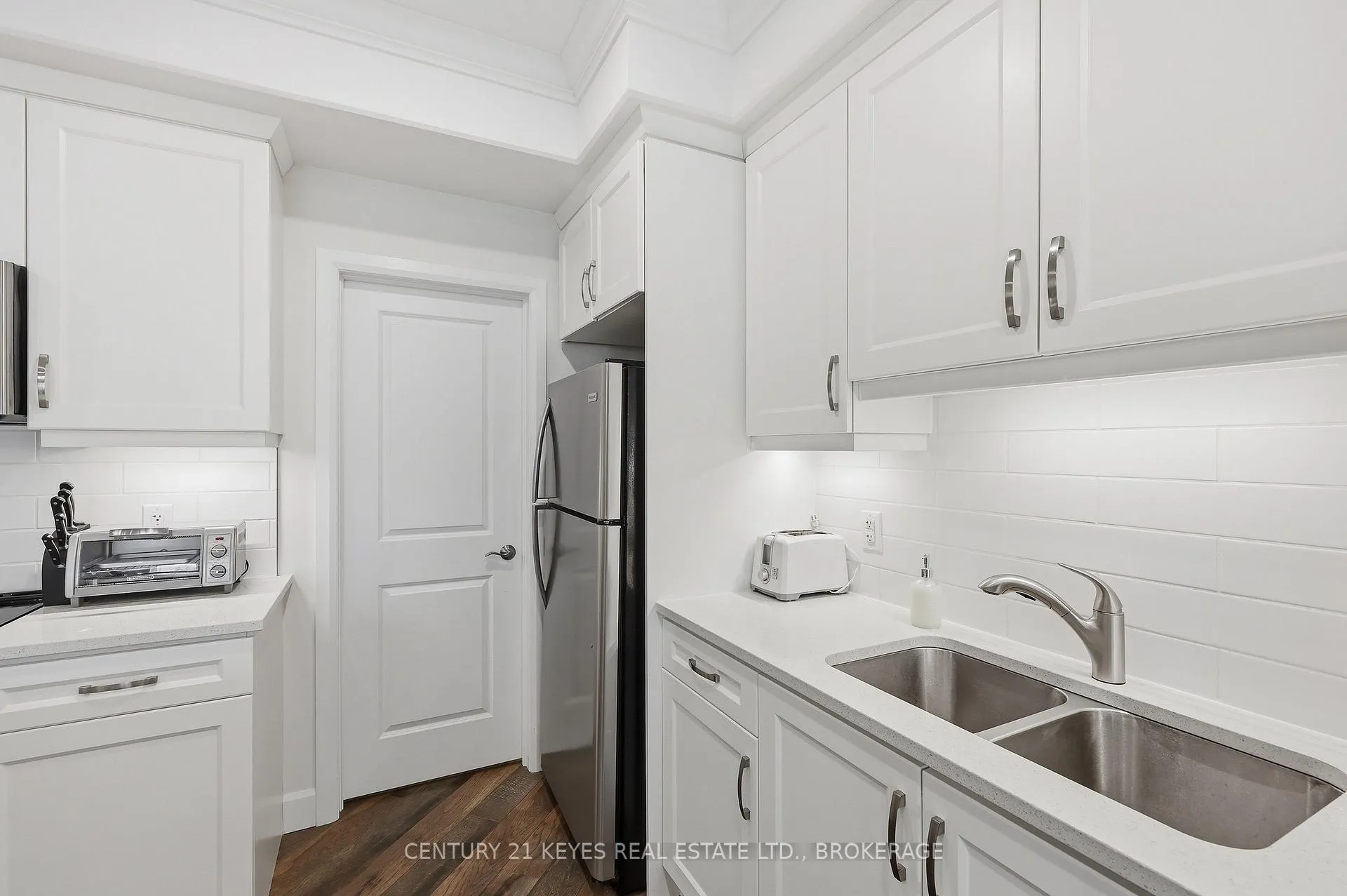 Photo 13 of 188 Wilmer Avenue, Gananoque — HOMEH